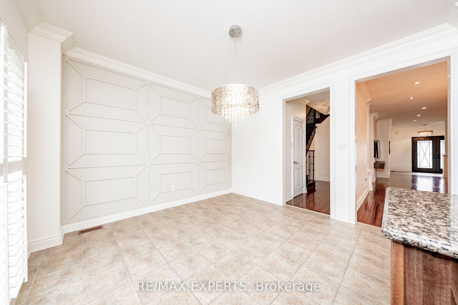 Photo 11 of 22 Aidan Drive, Vaughan, Vellore Village — HOMEH