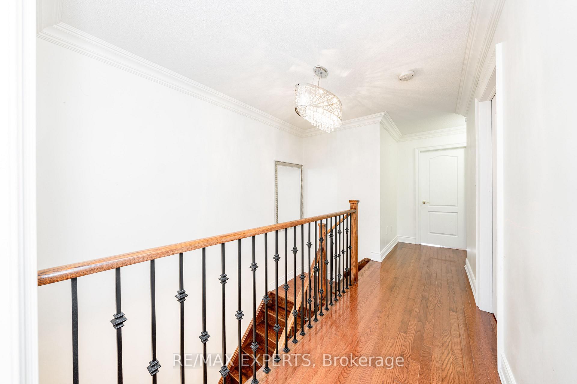 Photo 18 of 22 Aidan Drive, Vaughan, Vellore Village — HOMEH
