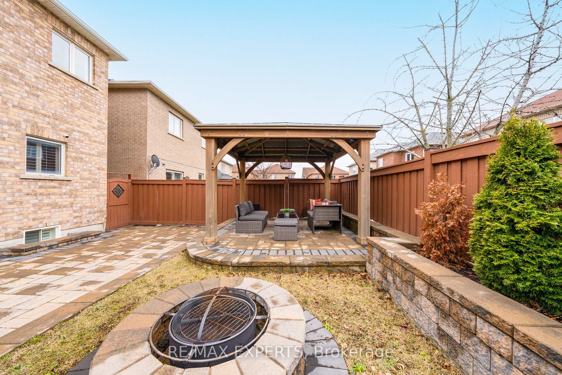 Photo 36 of 22 Aidan Drive, Vaughan, Vellore Village — HOMEH