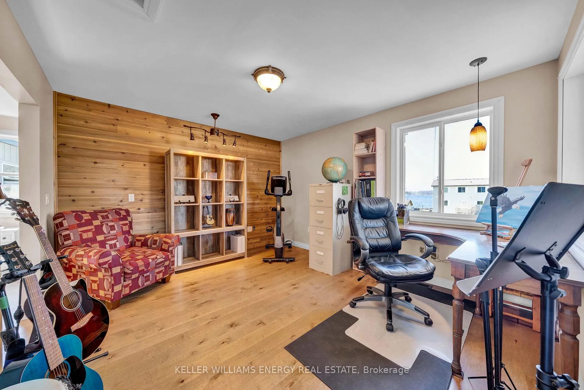 Photo 18 of 1649 County Road 15, Prince Edward County, Sophiasburg Ward — HOMEH