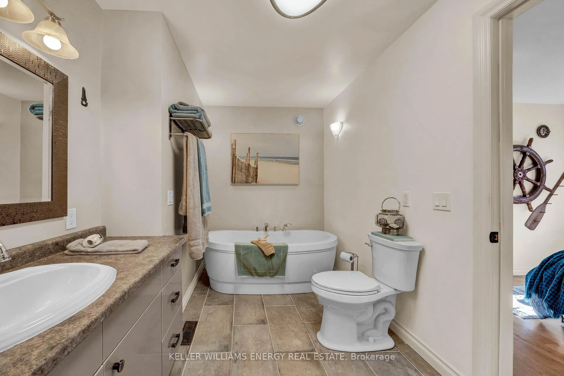Photo 27 of 1649 County Road 15, Prince Edward County, Sophiasburg Ward — HOMEH