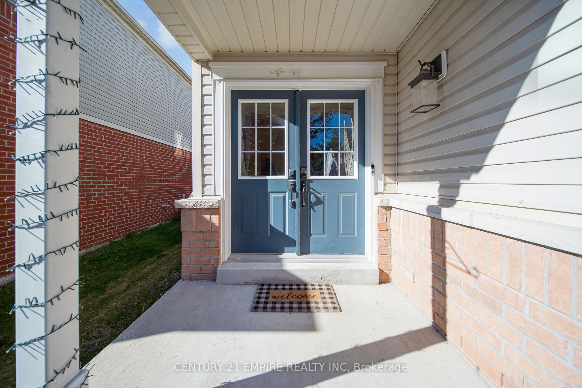 Photo 2 of 77 Beachgrove Crescent, Whitby, Taunton North — HOMEH