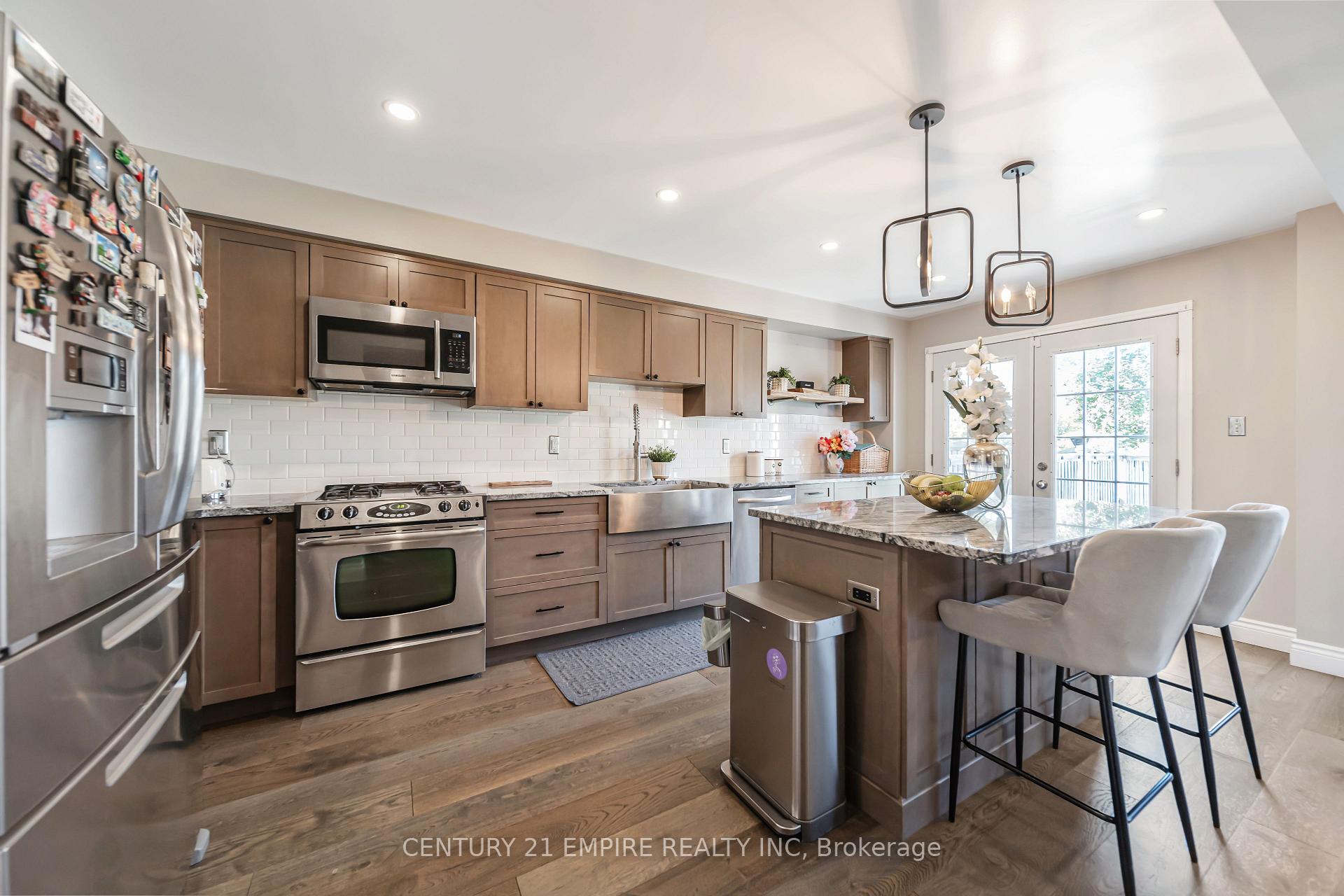 Photo 11 of 77 Beachgrove Crescent, Whitby, Taunton North — HOMEH