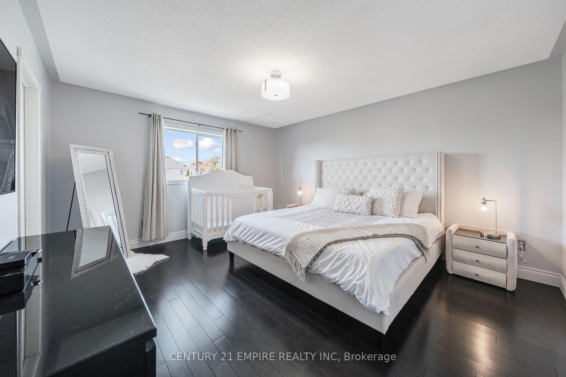 Photo 14 of 77 Beachgrove Crescent, Whitby, Taunton North — HOMEH