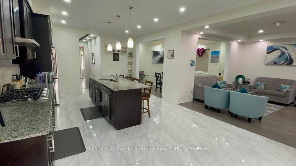Photo 3 of Unit Upper, 17 Cisco Drive, Whitby, Rural Whitby — HOMEH