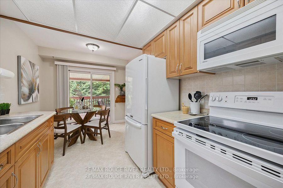 Photo 13 of 20 Frazer Road, Ajax, South West — HOMEH