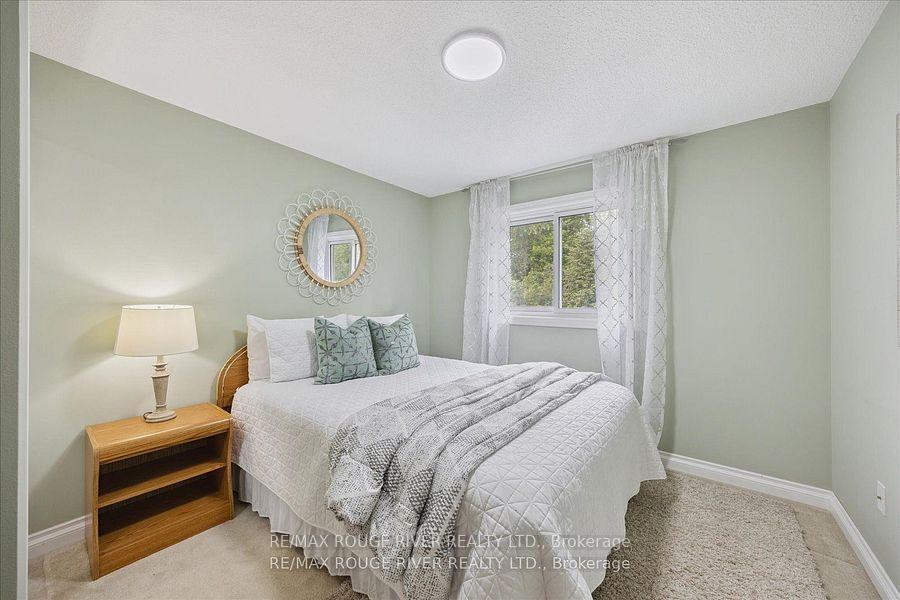 Photo 17 of 20 Frazer Road, Ajax, South West — HOMEH