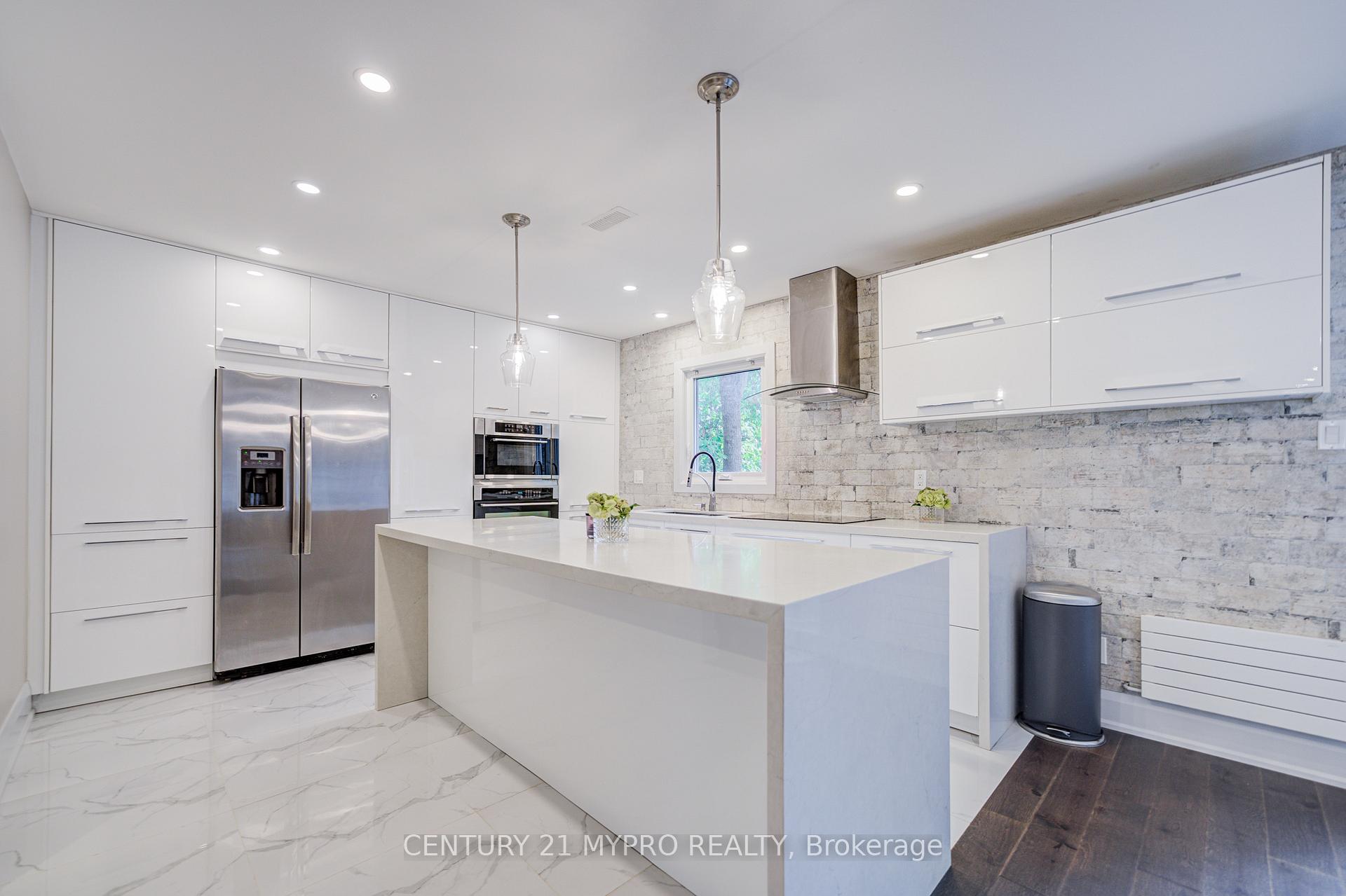 Photo 11 of 11 Sundown Court, Vaughan, Lakeview Estates — HOMEH
