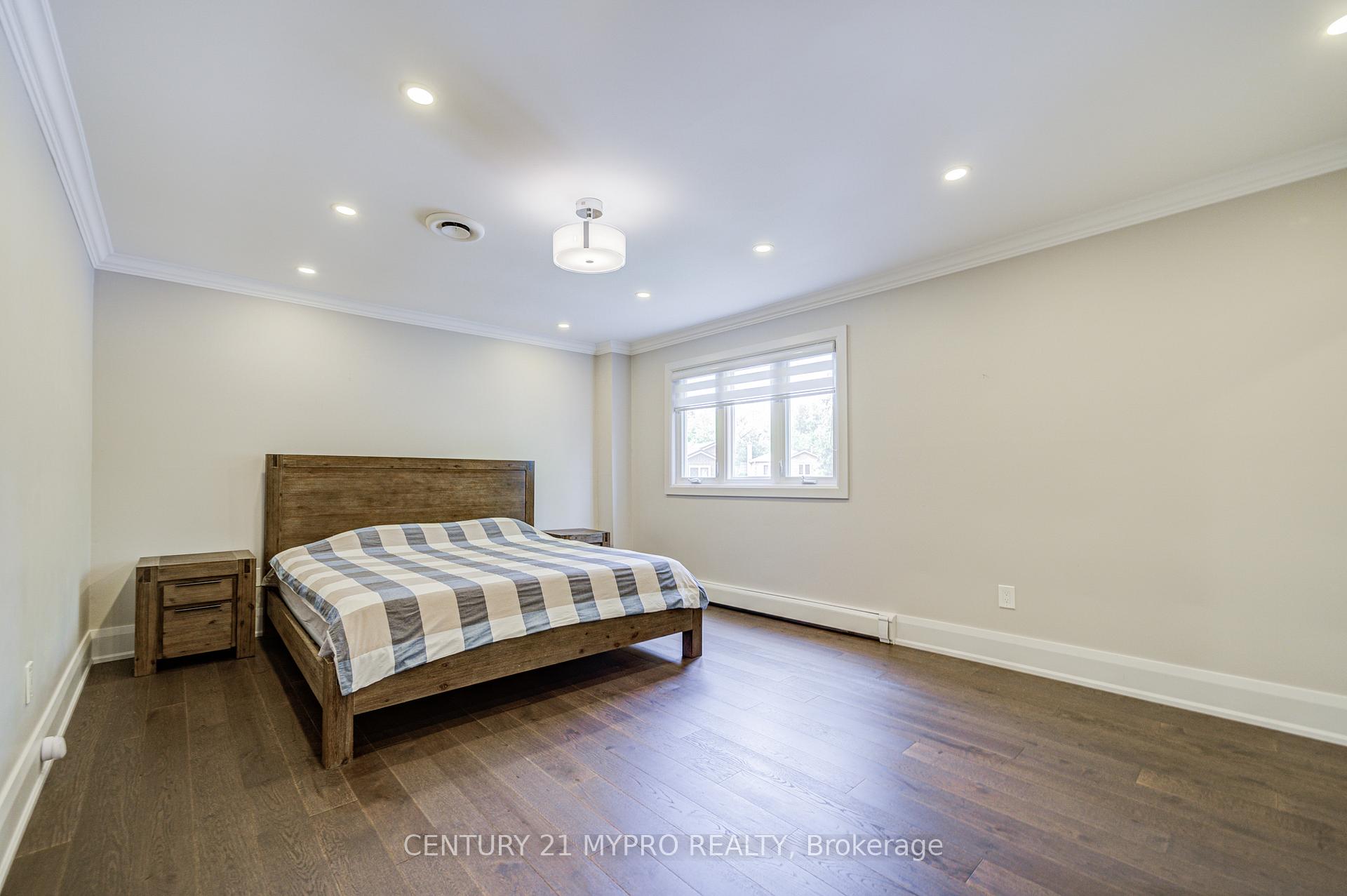 Photo 18 of 11 Sundown Court, Vaughan, Lakeview Estates — HOMEH