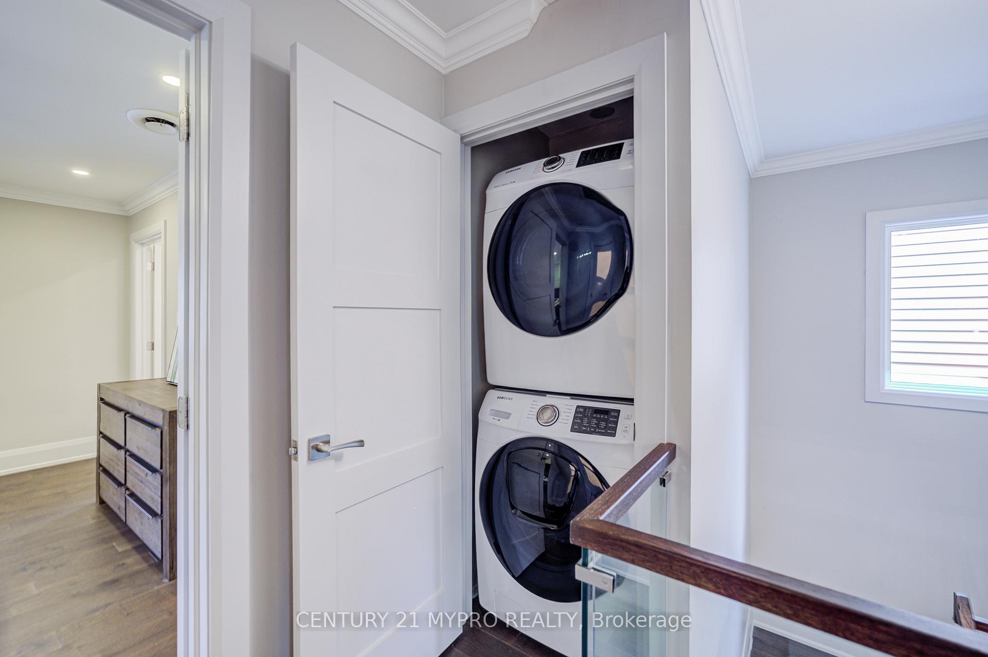 Photo 23 of 11 Sundown Court, Vaughan, Lakeview Estates — HOMEH