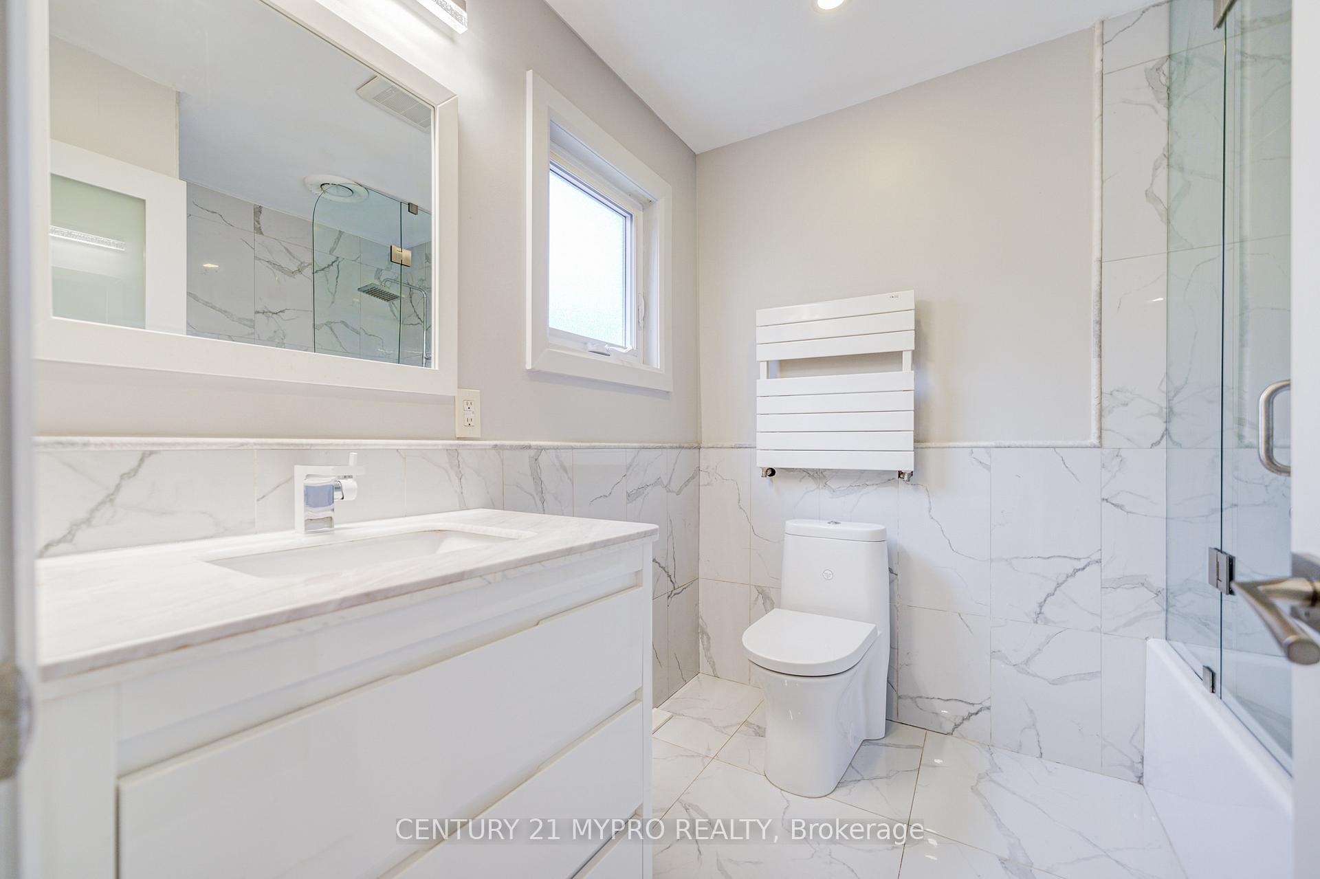 Photo 26 of 11 Sundown Court, Vaughan, Lakeview Estates — HOMEH