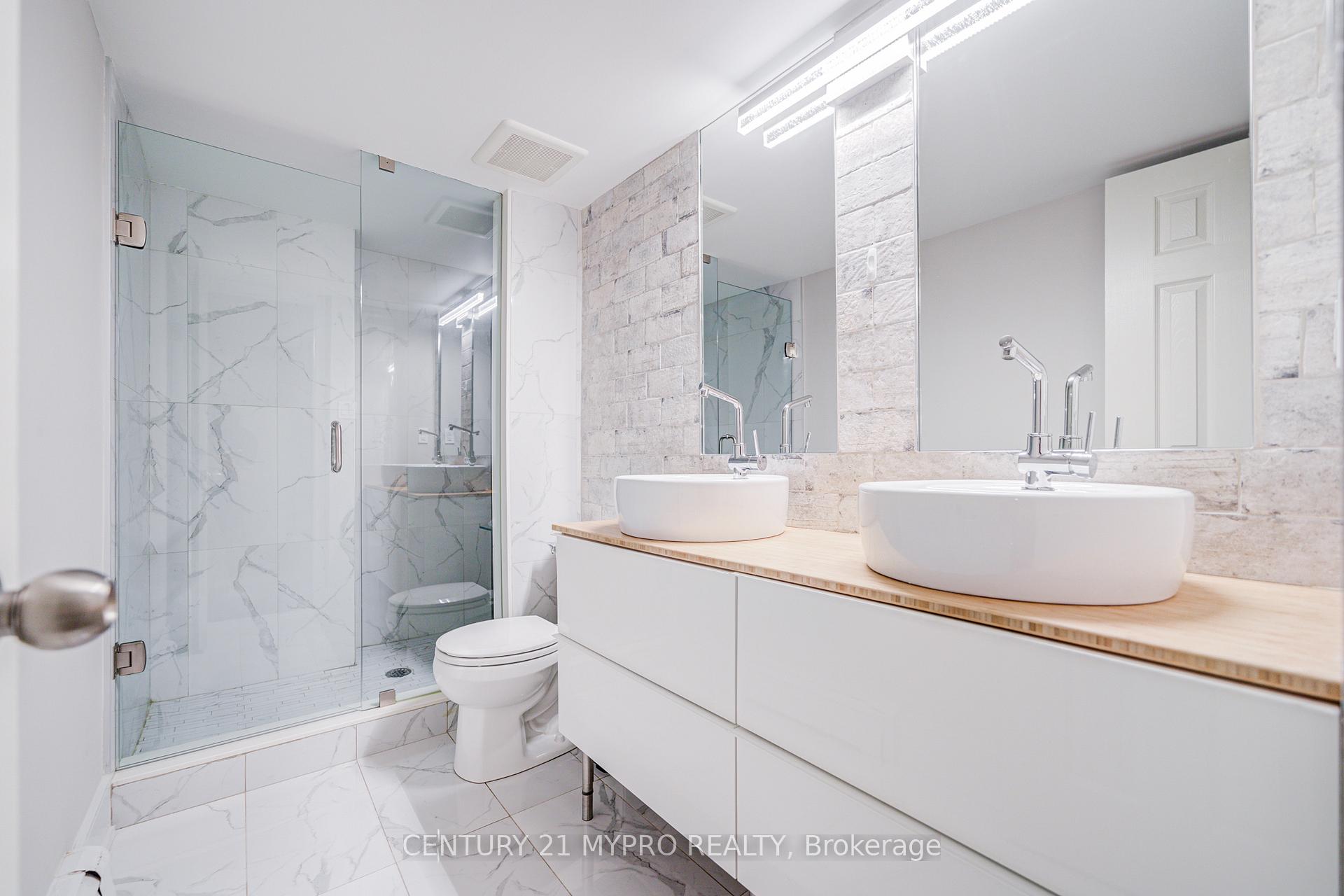 Photo 32 of 11 Sundown Court, Vaughan, Lakeview Estates — HOMEH