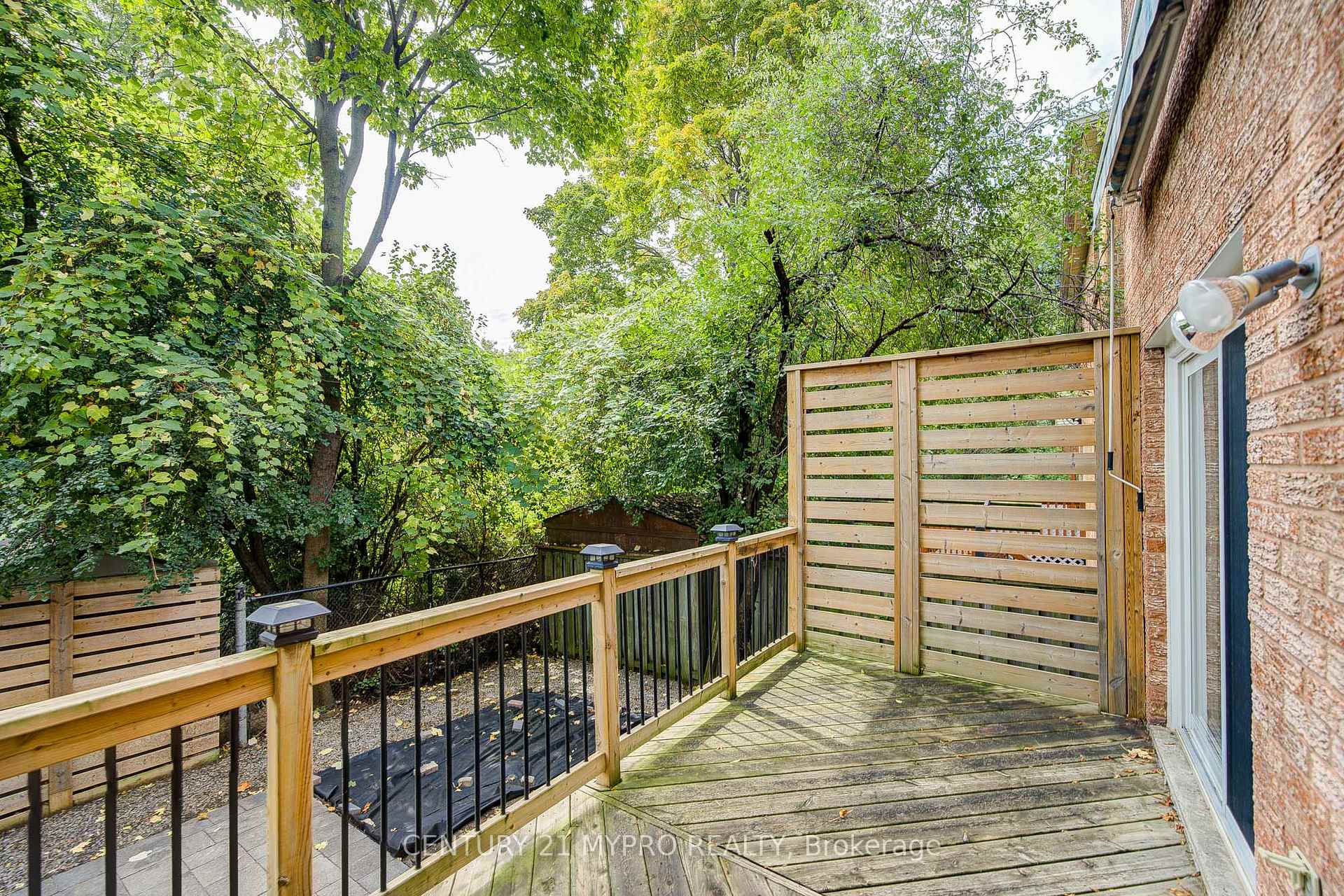 Photo 34 of 11 Sundown Court, Vaughan, Lakeview Estates — HOMEH