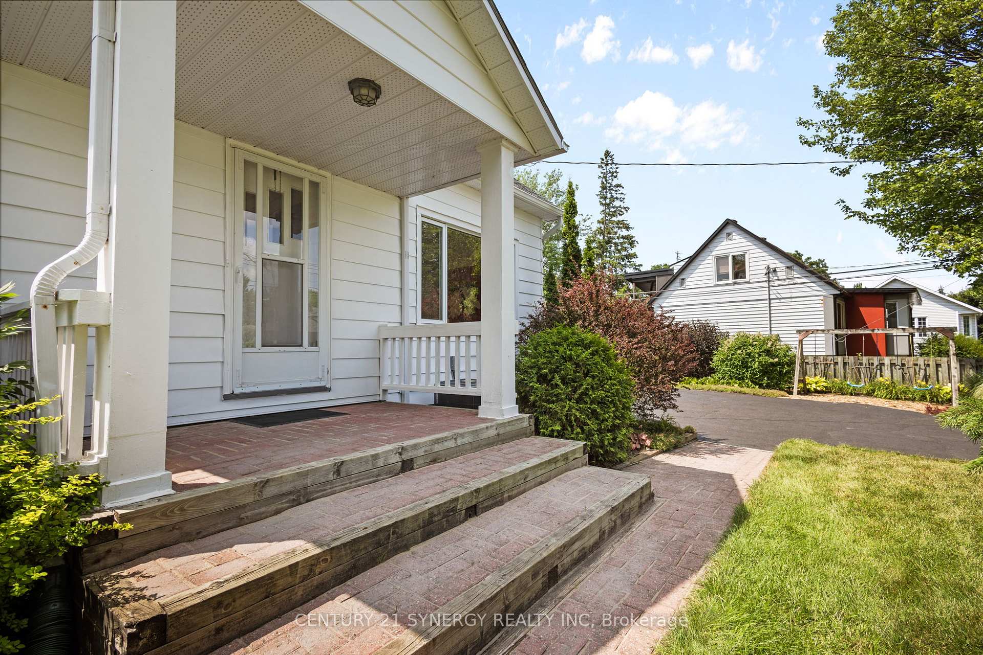 Photo 2 of 3830 Albion Road S, Ottawa, Emerald Woods/Sawmill Creek — HOMEH
