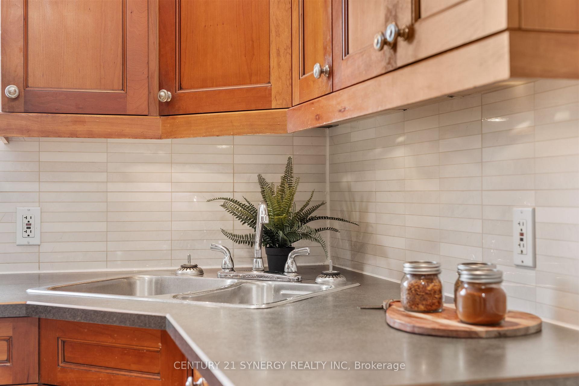 Photo 11 of 3830 Albion Road S, Ottawa, Emerald Woods/Sawmill Creek — HOMEH