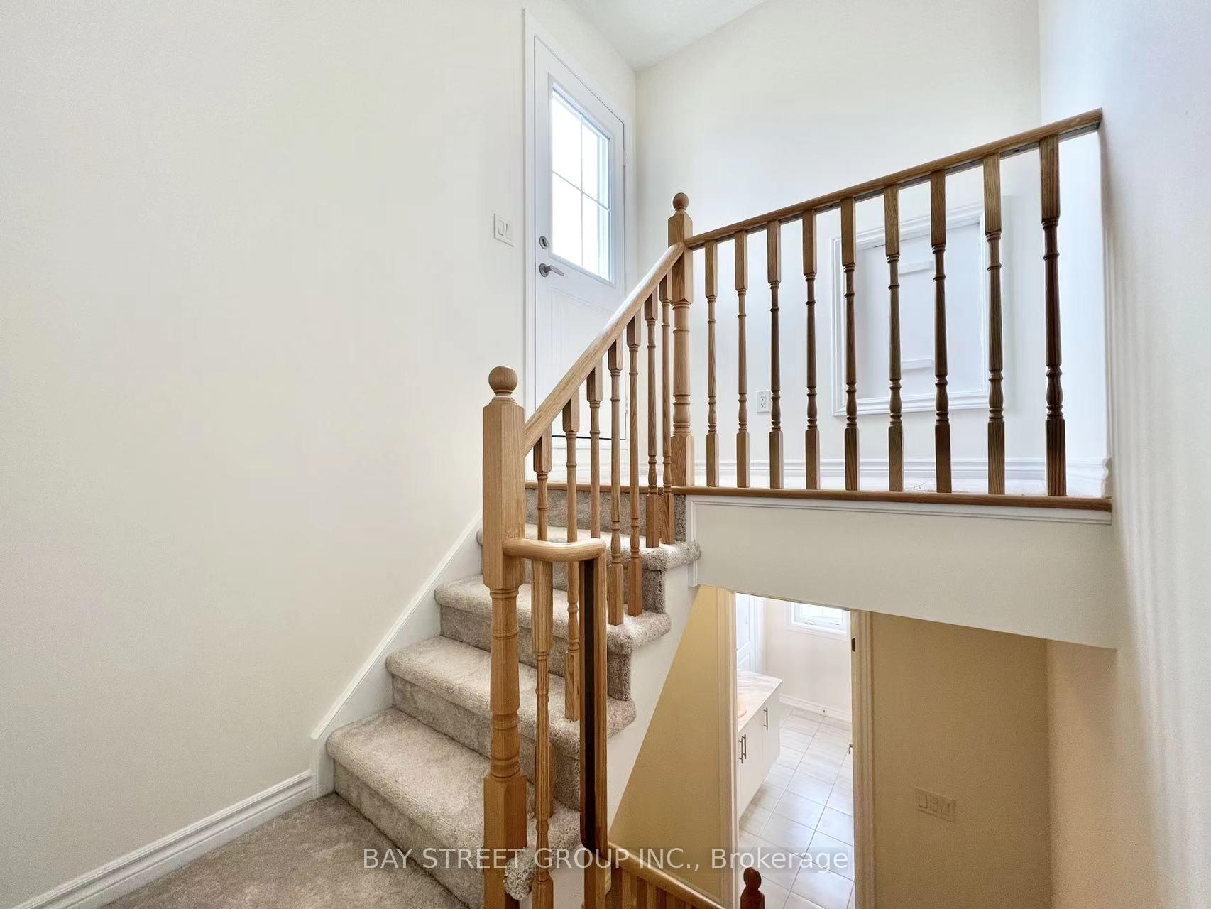 Photo 13 of Unit 24, 181 Parktree Drive, Vaughan, Maple — HOMEH