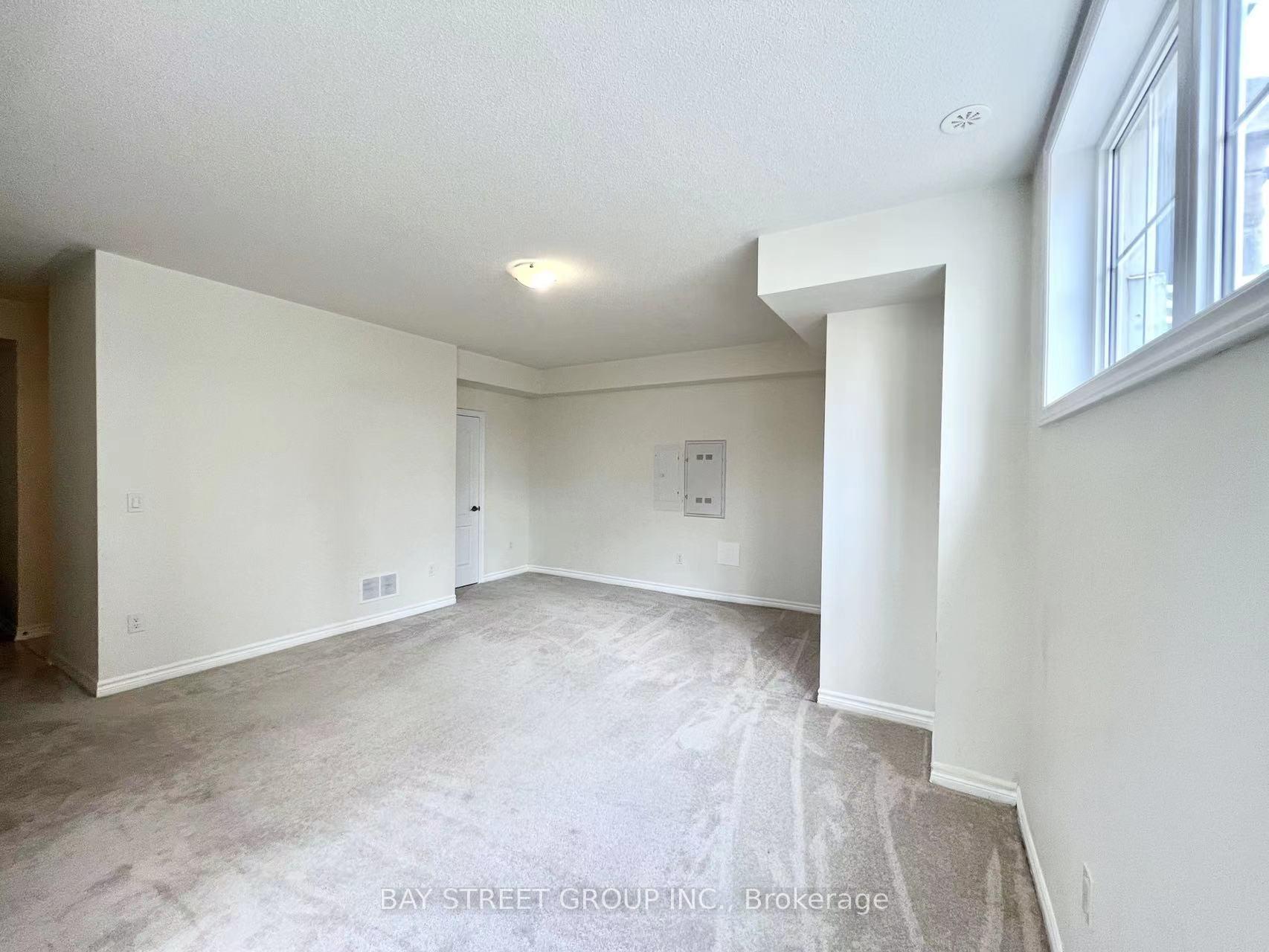 Photo 26 of Unit 24, 181 Parktree Drive, Vaughan, Maple — HOMEH