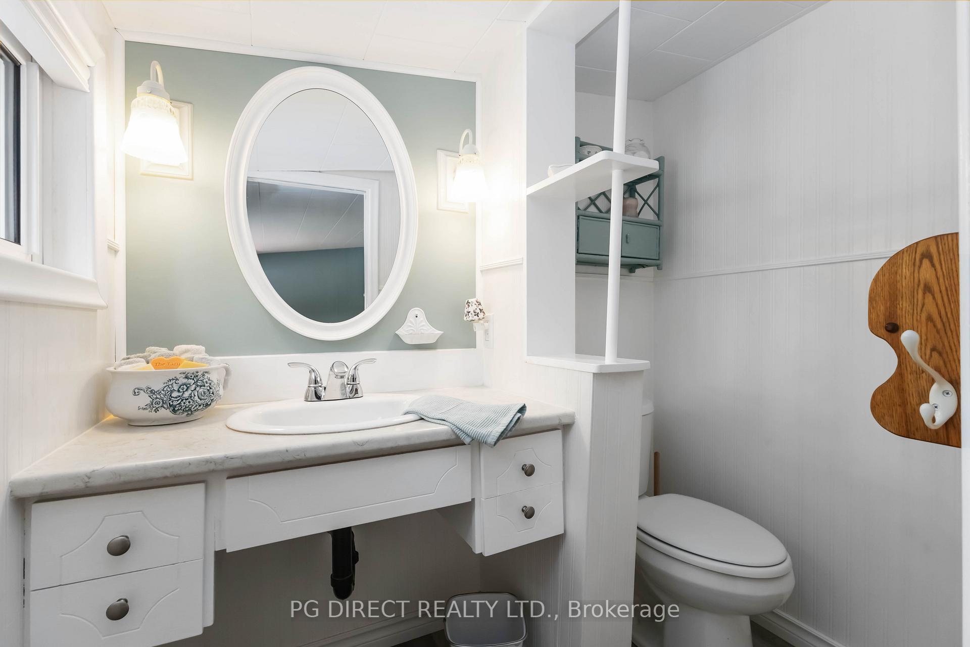Photo 11 of 108 Walnut Street W, Whitby, Downtown Whitby — HOMEH