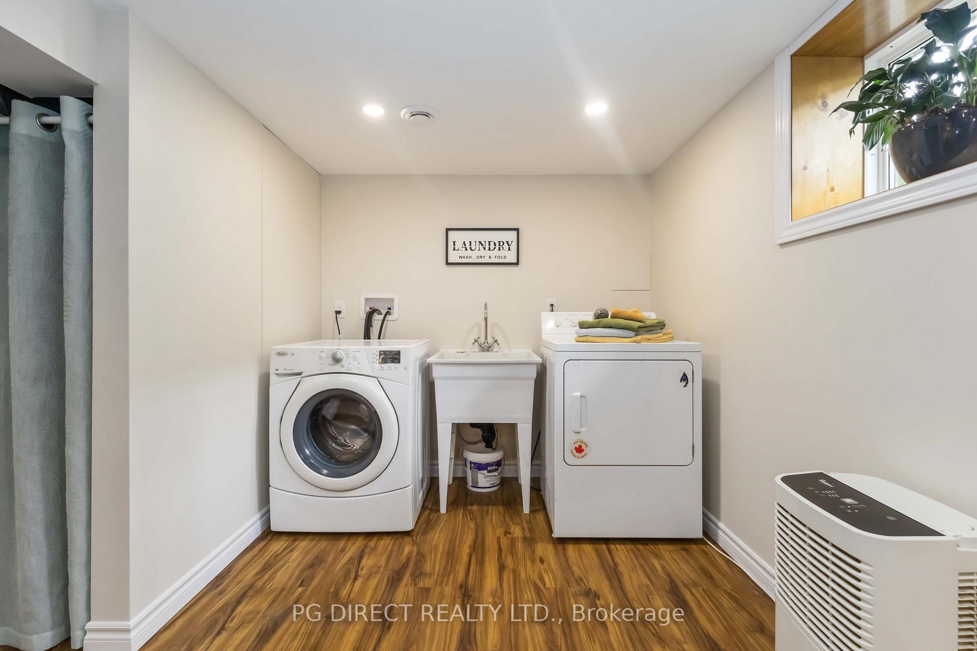 Photo 18 of 108 Walnut Street W, Whitby, Downtown Whitby — HOMEH