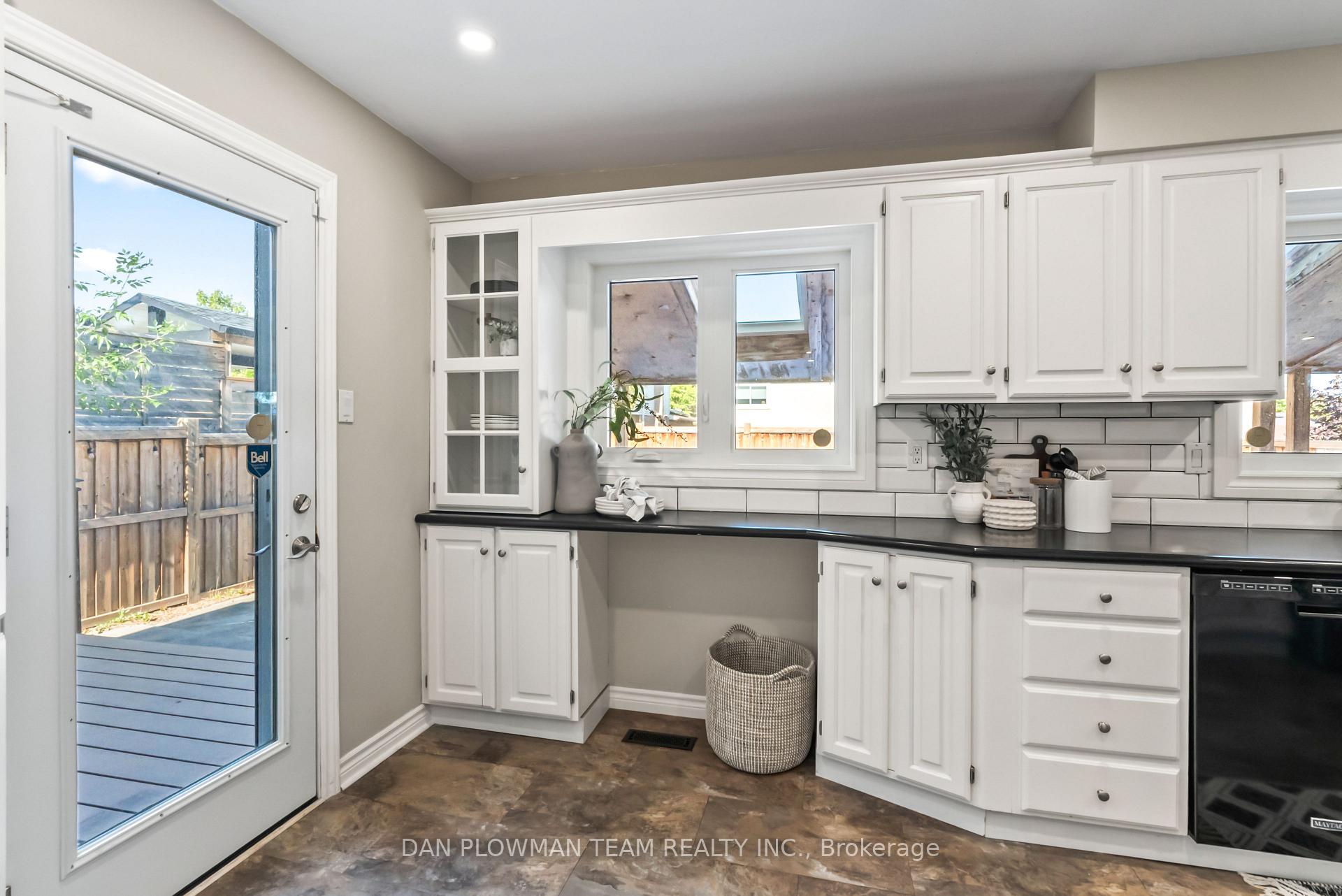 Photo 16 of 3 Hawkstone Crescent, Whitby, Blue Grass Meadows — HOMEH
