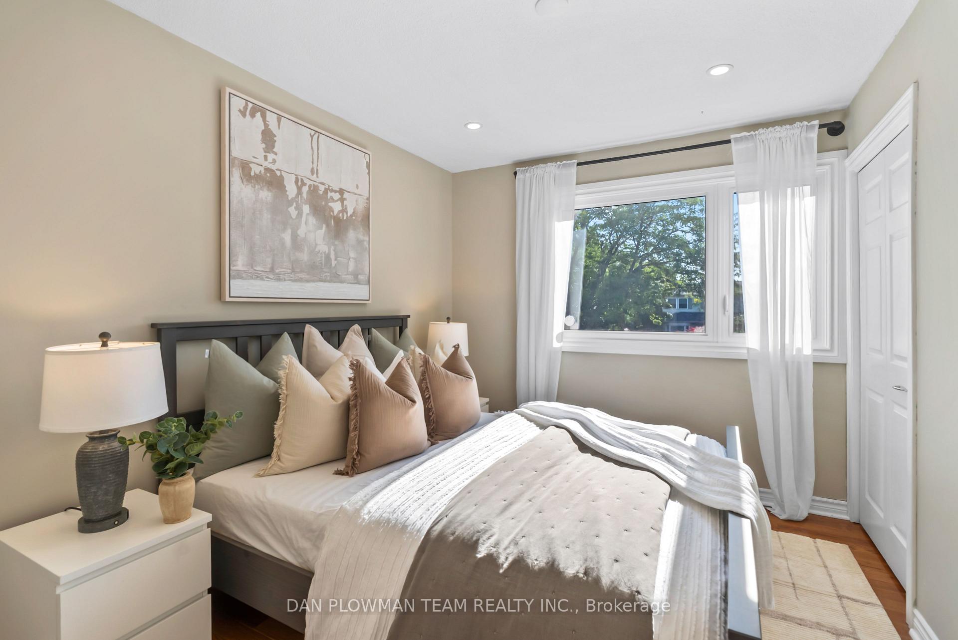 Photo 27 of 3 Hawkstone Crescent, Whitby, Blue Grass Meadows — HOMEH