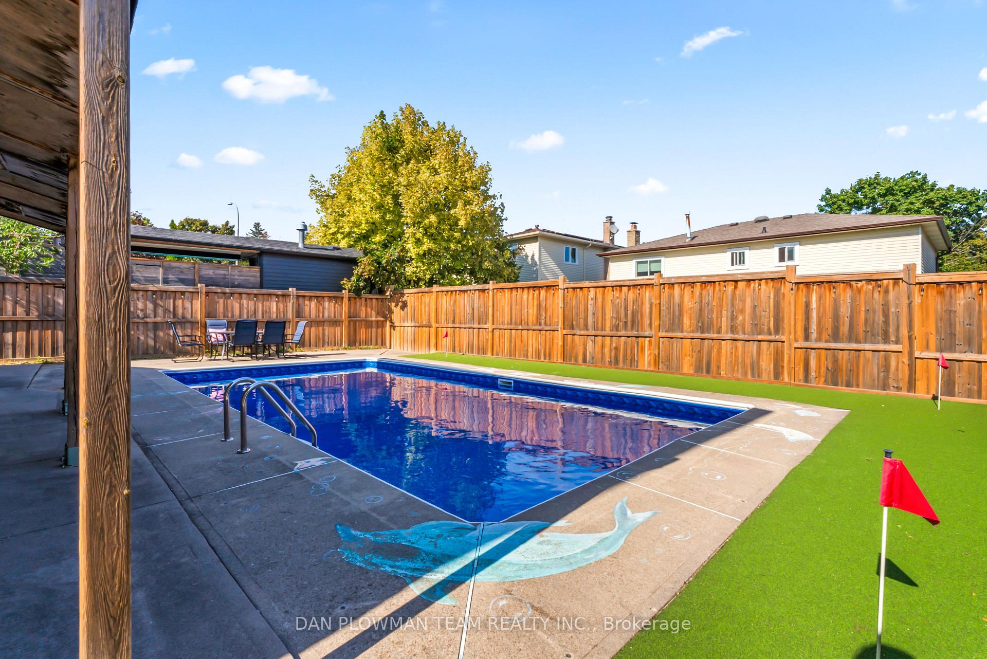 Photo 43 of 3 Hawkstone Crescent, Whitby, Blue Grass Meadows — HOMEH