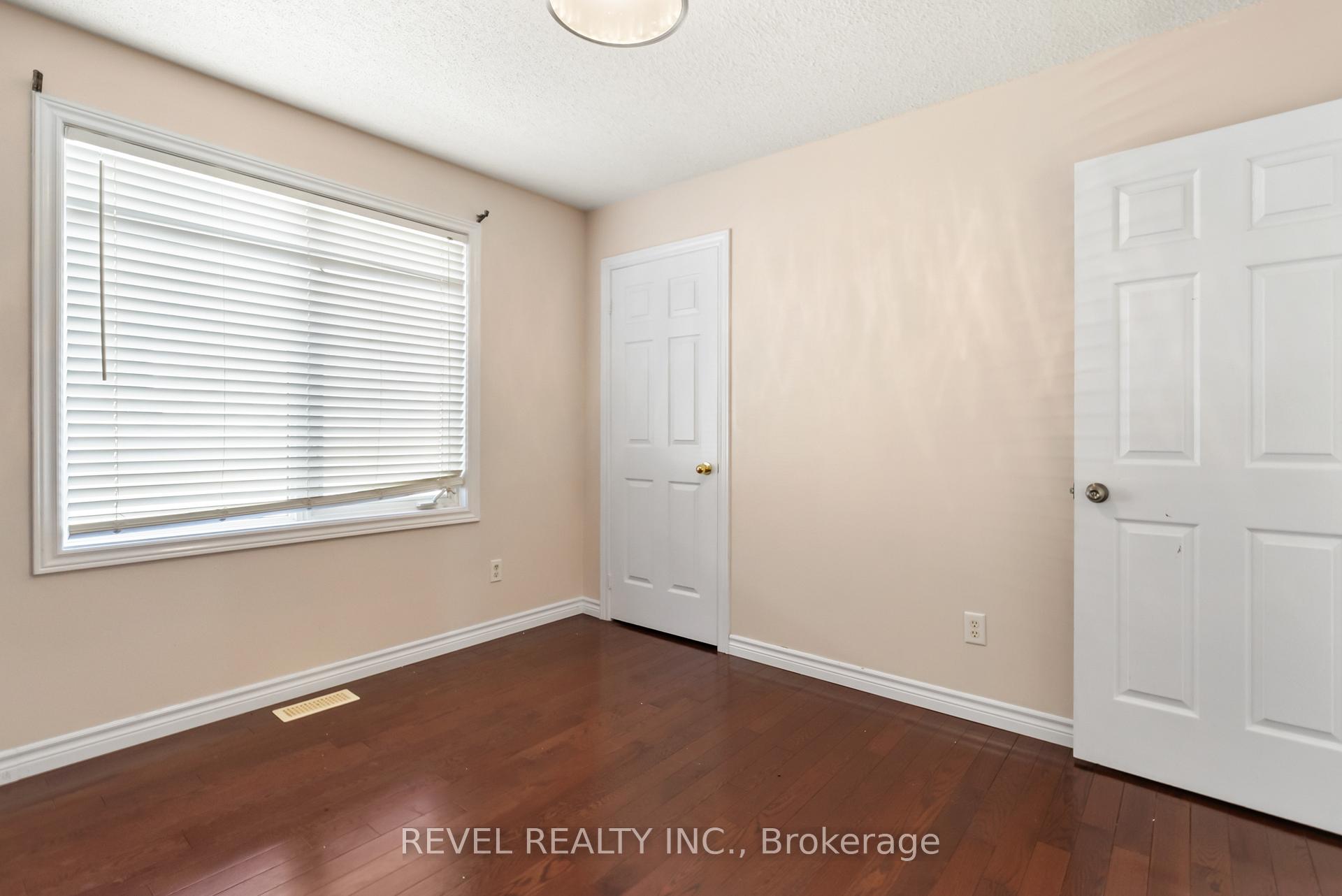 Photo 28 of 40 Sandford Crescent, Whitby, Rolling Acres — HOMEH