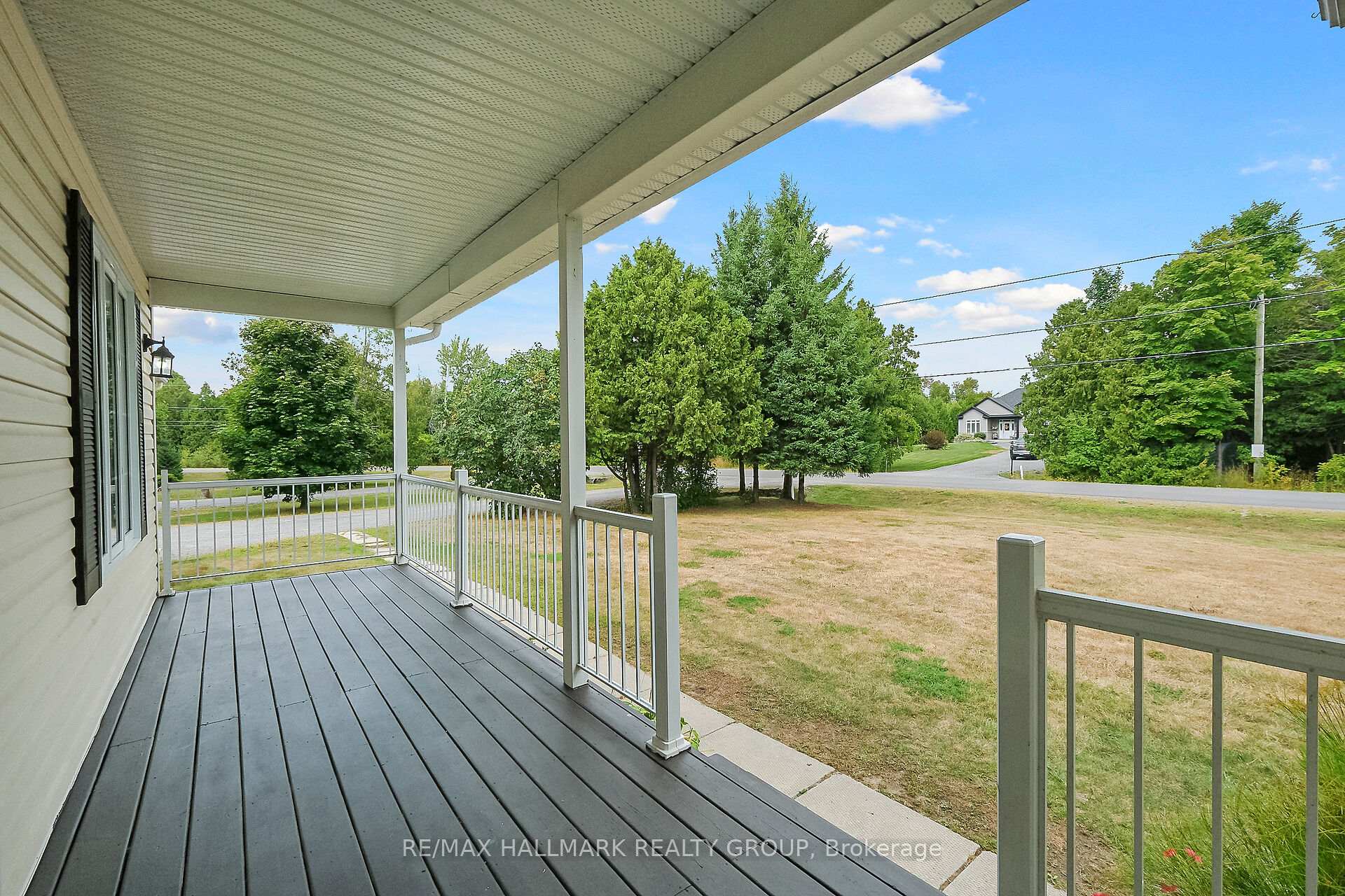 Photo 8 of 207 Northcote Drive, Beckwith, Beckwith Twp — HOMEH