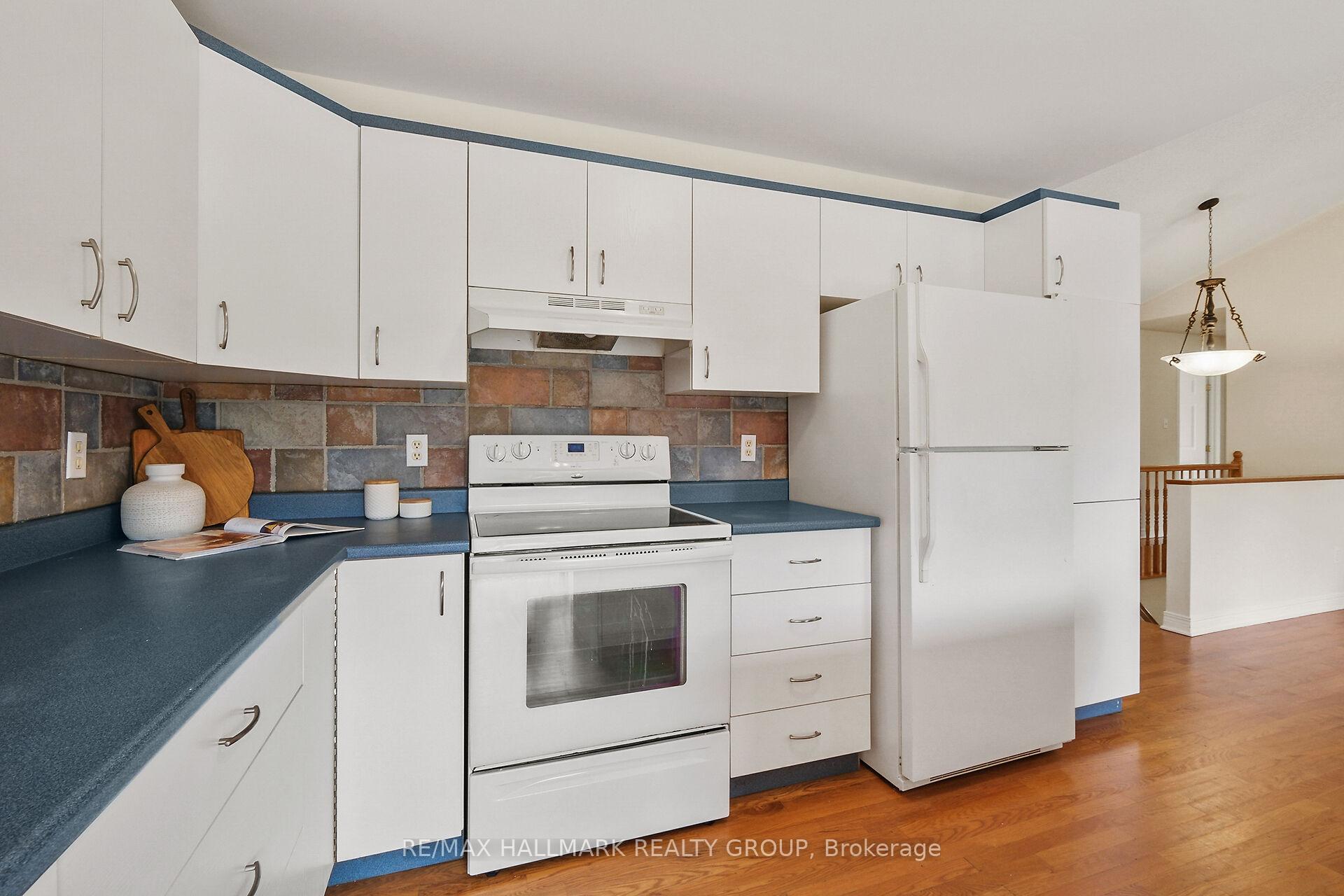 Photo 32 of 207 Northcote Drive, Beckwith, Beckwith Twp — HOMEH