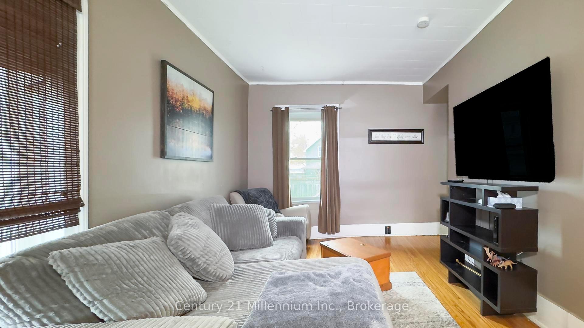 Photo 3 of 191 1st Avenue S, Arran-Elderslie — HOMEH