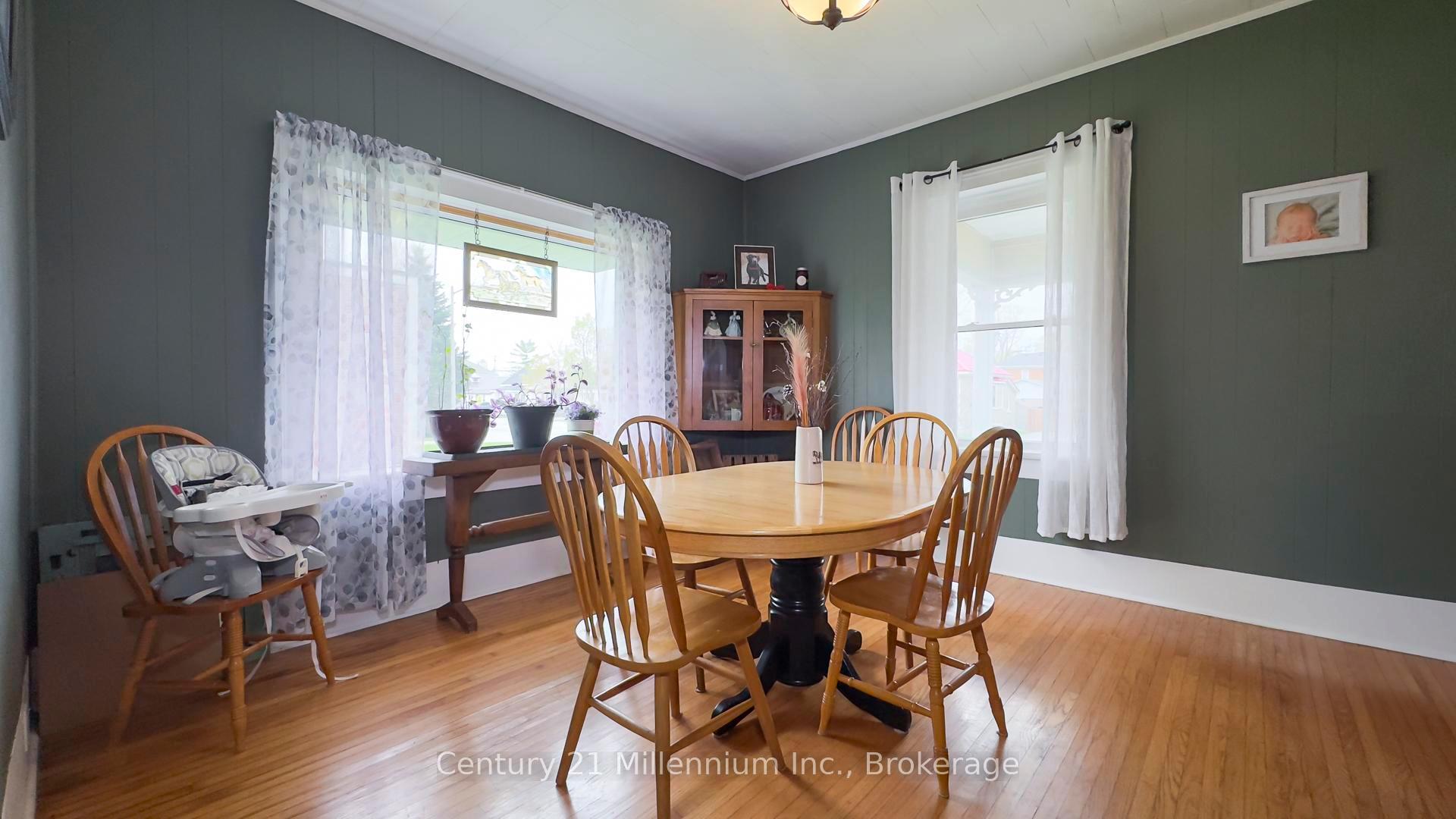 Photo 7 of 191 1st Avenue S, Arran-Elderslie — HOMEH