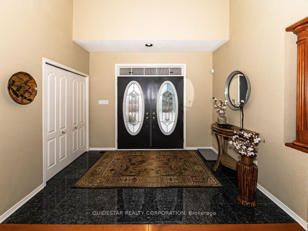 Photo 12 of 58 Tradewinds Drive, Ottawa, Barrhaven East — HOMEH