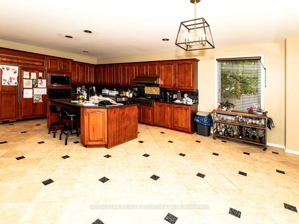 Photo 15 of 58 Tradewinds Drive, Ottawa, Barrhaven East — HOMEH