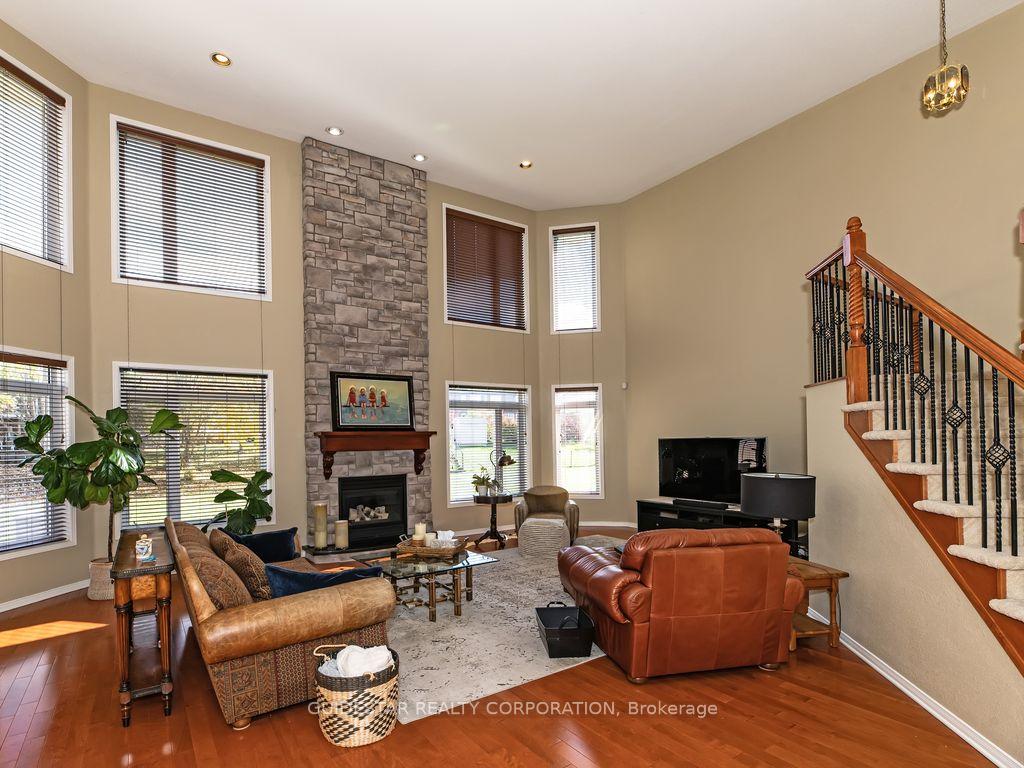 Photo 29 of 58 Tradewinds Drive, Ottawa, Barrhaven East — HOMEH