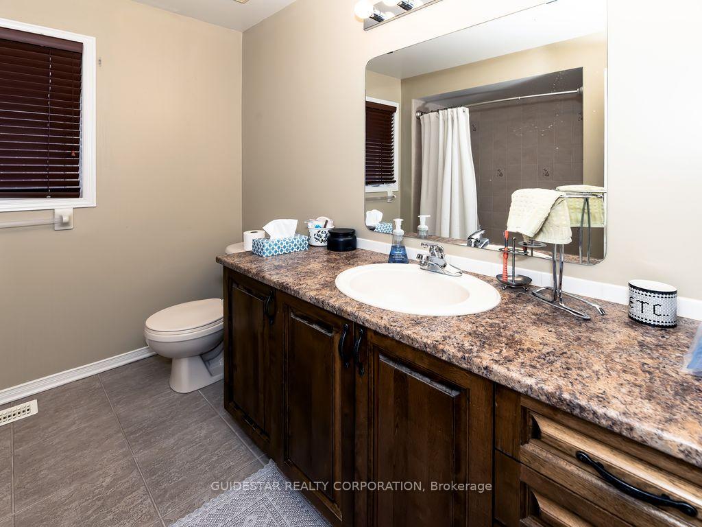 Photo 36 of 58 Tradewinds Drive, Ottawa, Barrhaven East — HOMEH
