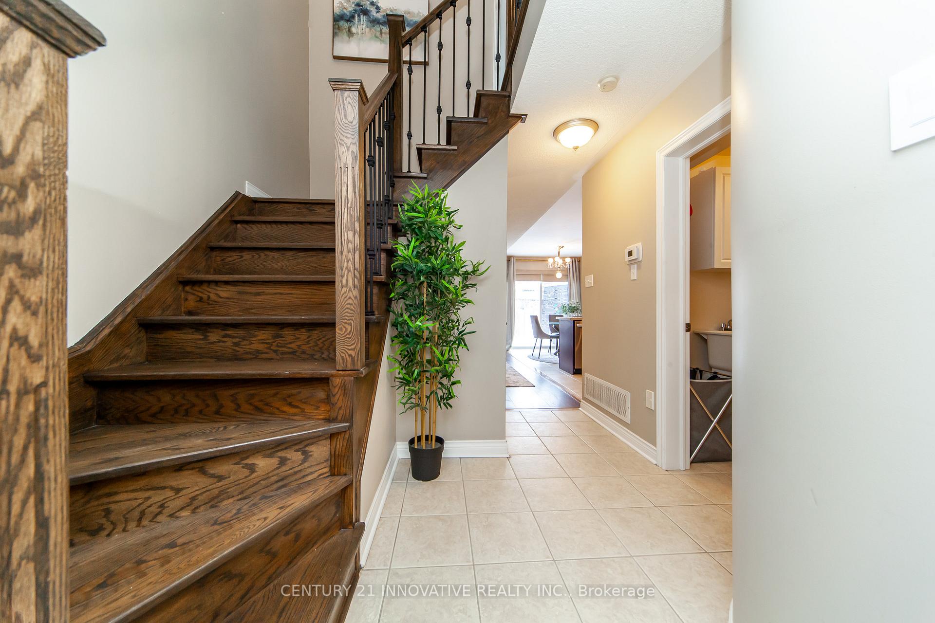 Photo 3 of 18 Gateway Court, Whitby, Taunton North — HOMEH