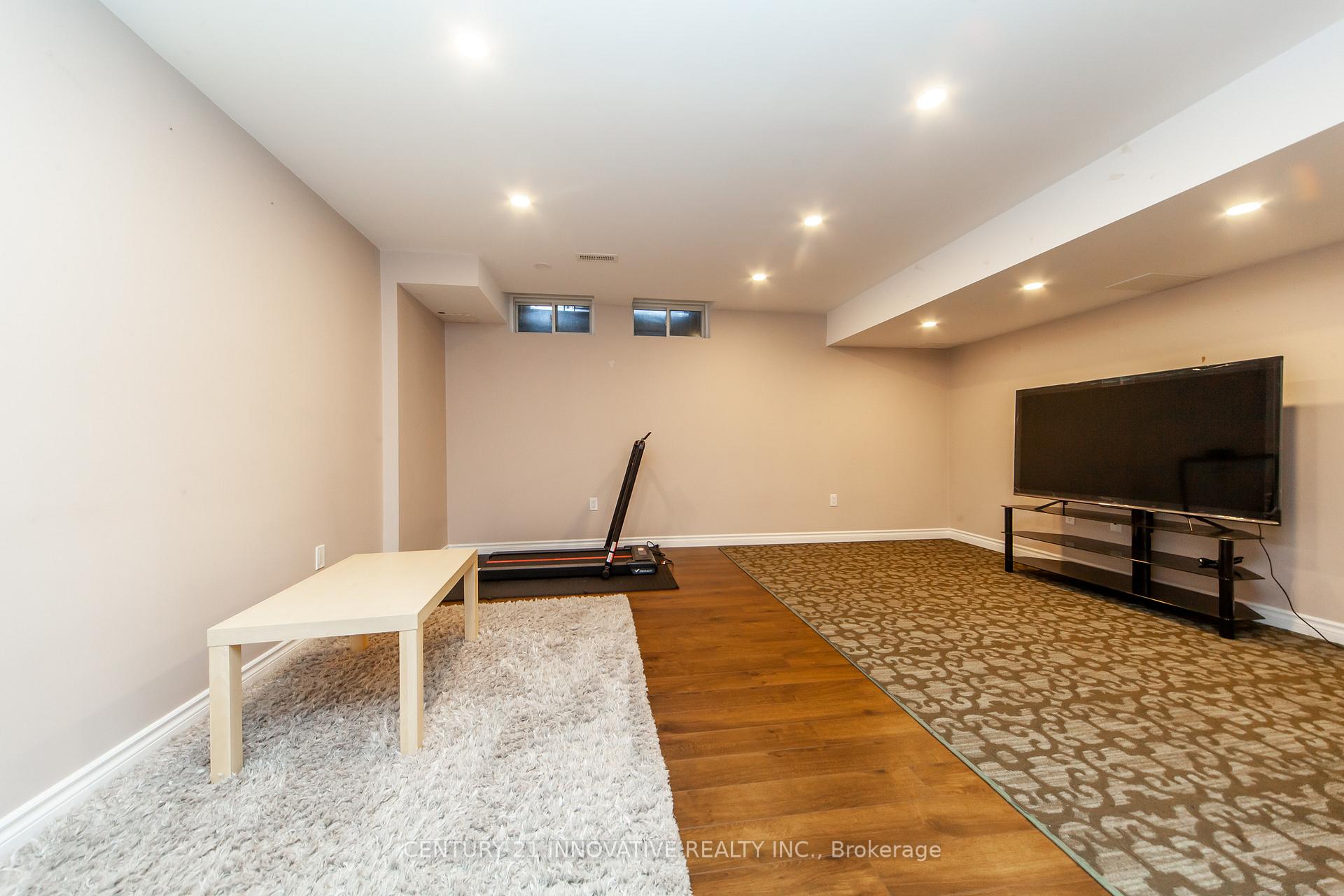 Photo 34 of 18 Gateway Court, Whitby, Taunton North — HOMEH