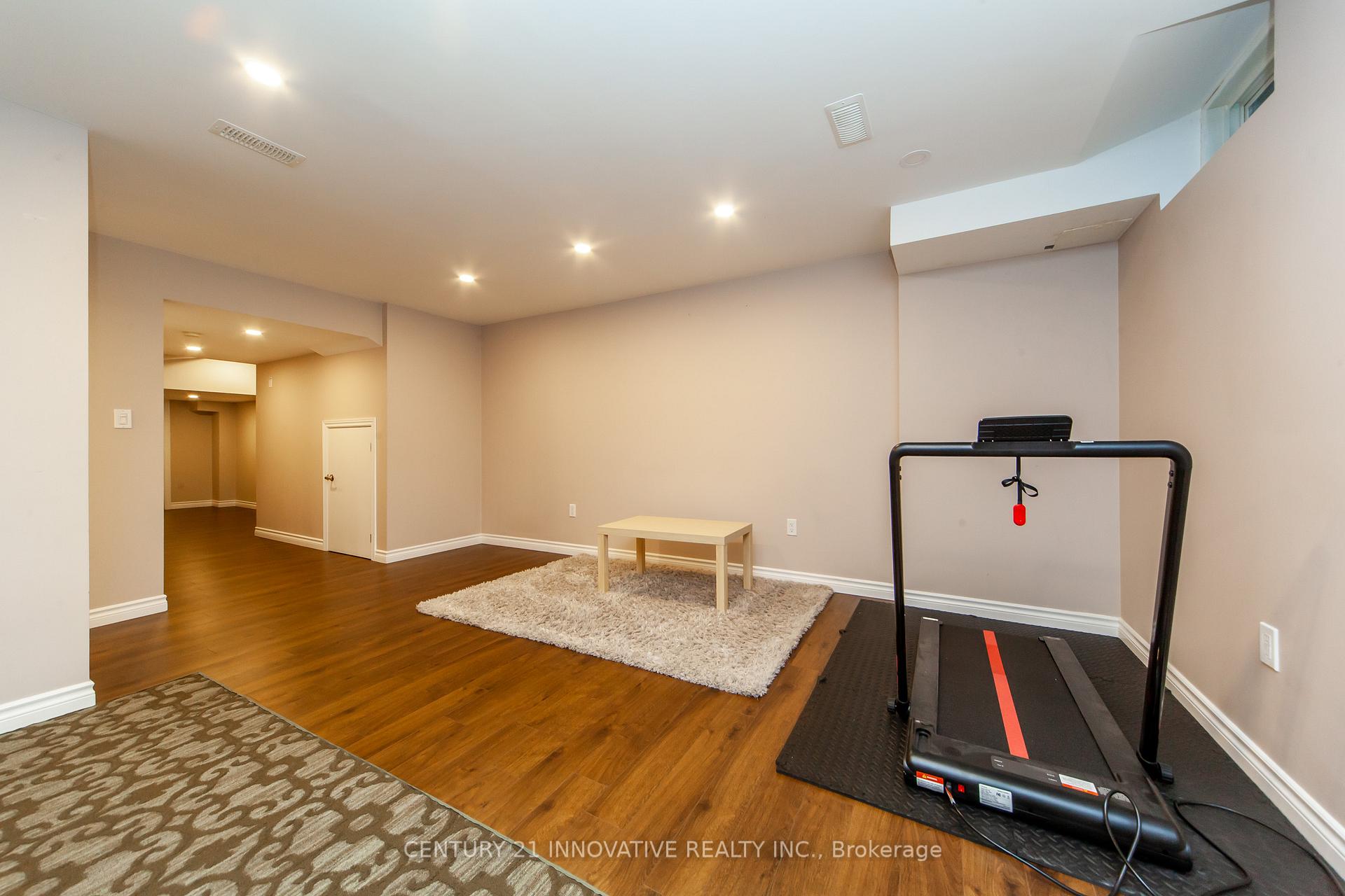 Photo 35 of 18 Gateway Court, Whitby, Taunton North — HOMEH