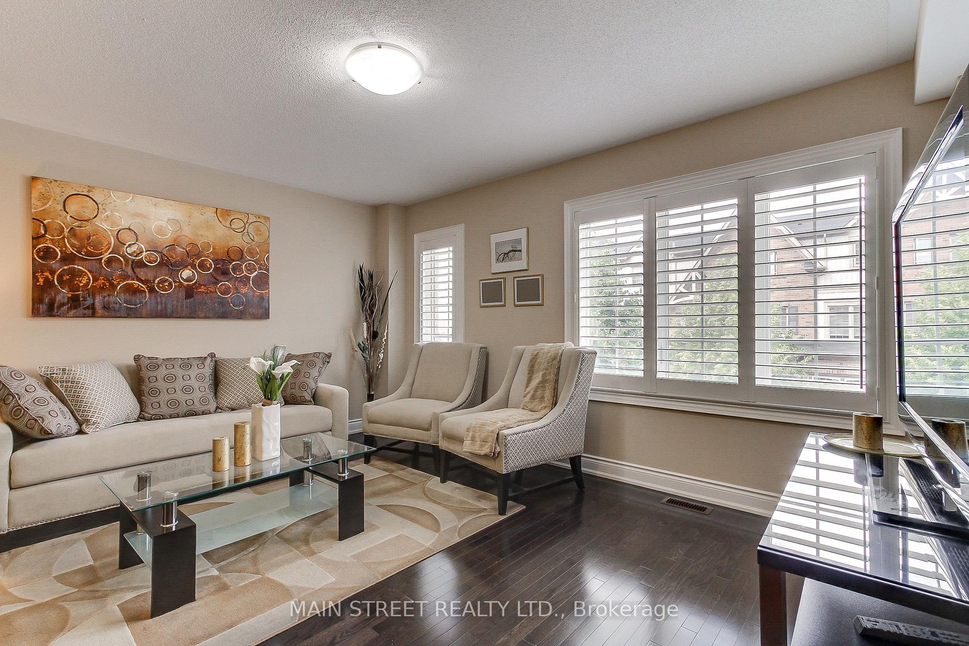 Photo 18 of 9 Magpie Way E, Whitby, Blue Grass Meadows — HOMEH