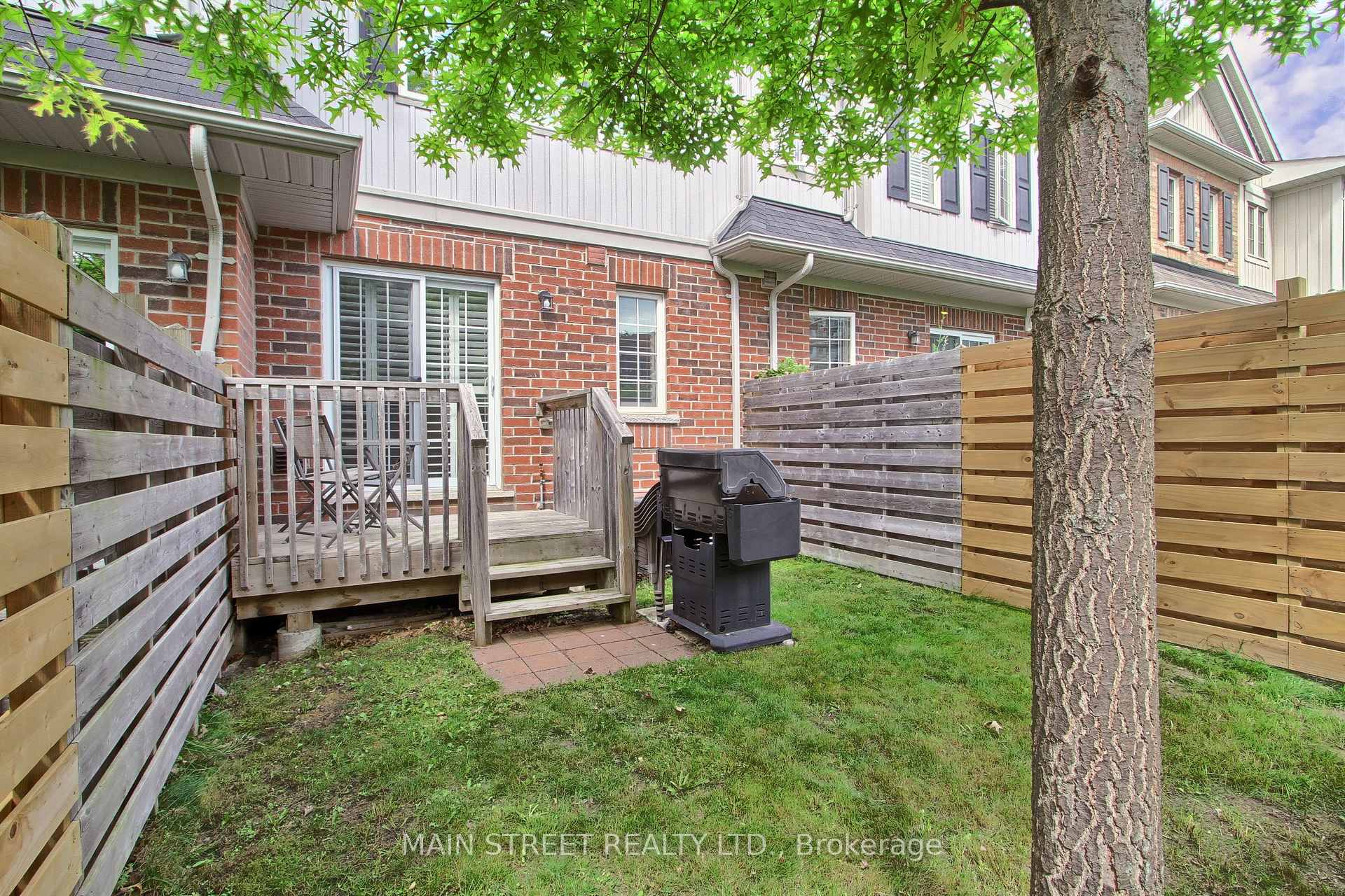 Photo 32 of 9 Magpie Way E, Whitby, Blue Grass Meadows — HOMEH