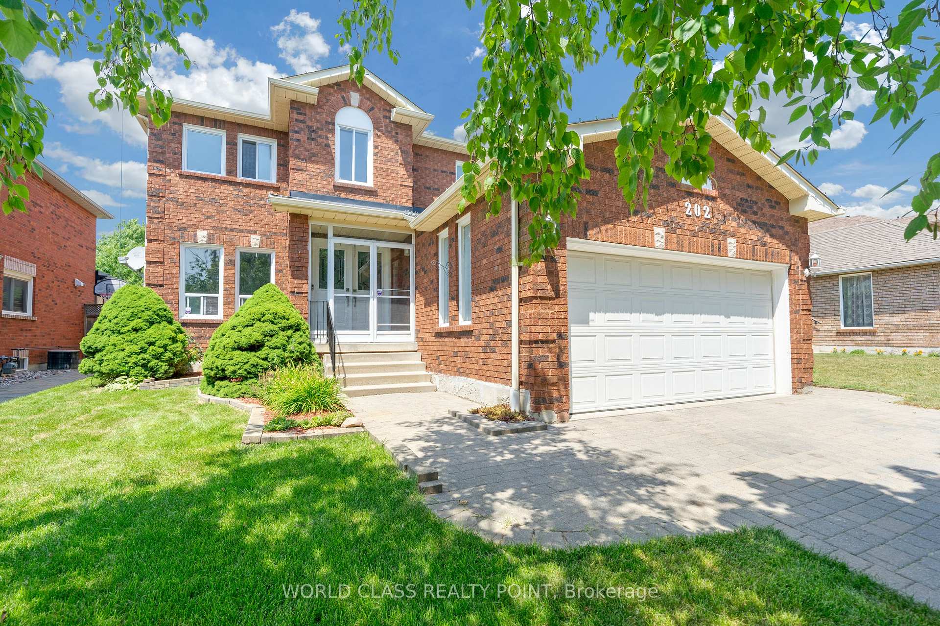 Photo 2 of 202 Bridgewater Avenue, Whitby, Pringle Creek — HOMEH