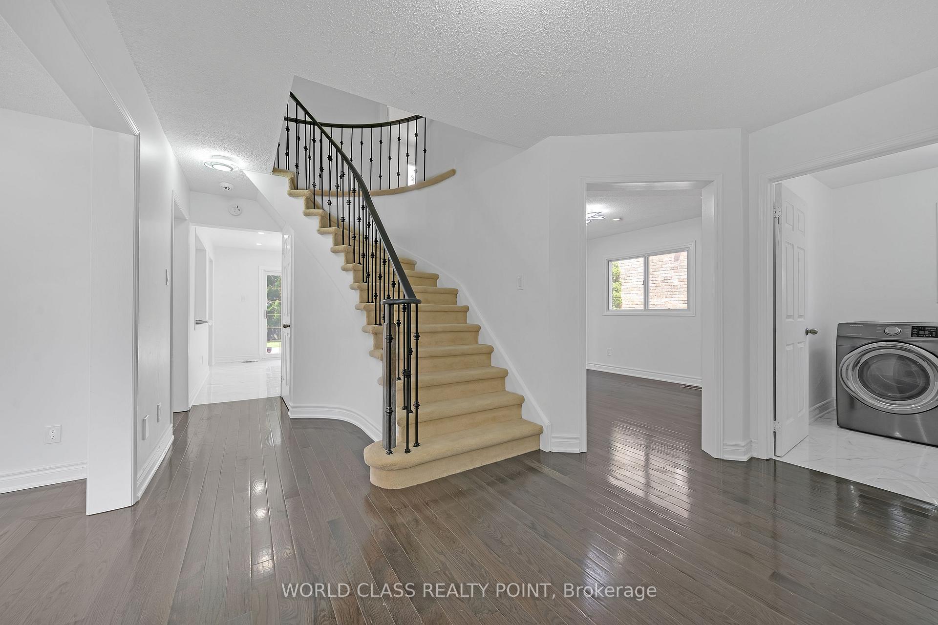 Photo 6 of 202 Bridgewater Avenue, Whitby, Pringle Creek — HOMEH