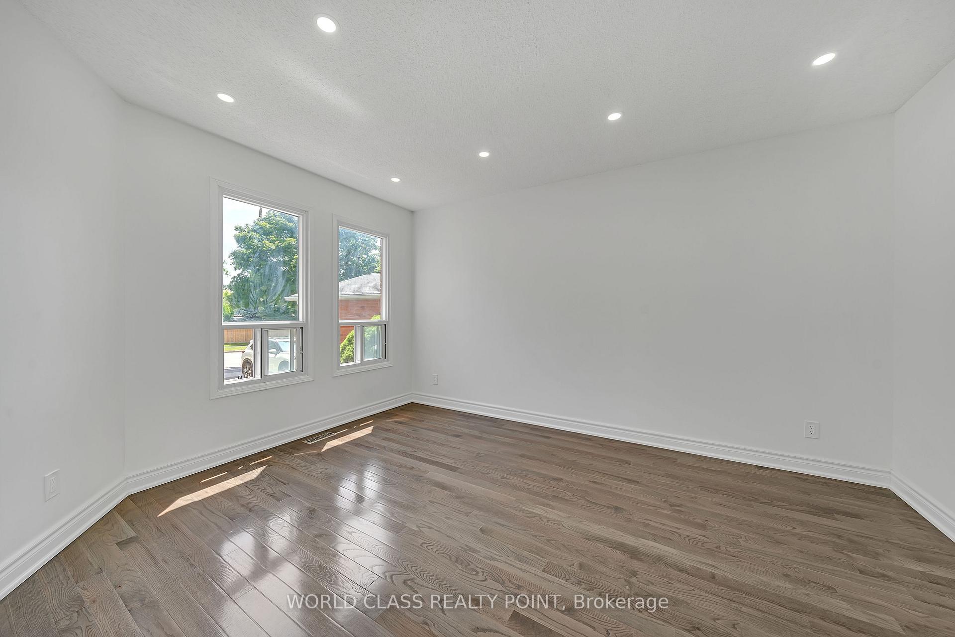 Photo 7 of 202 Bridgewater Avenue, Whitby, Pringle Creek — HOMEH