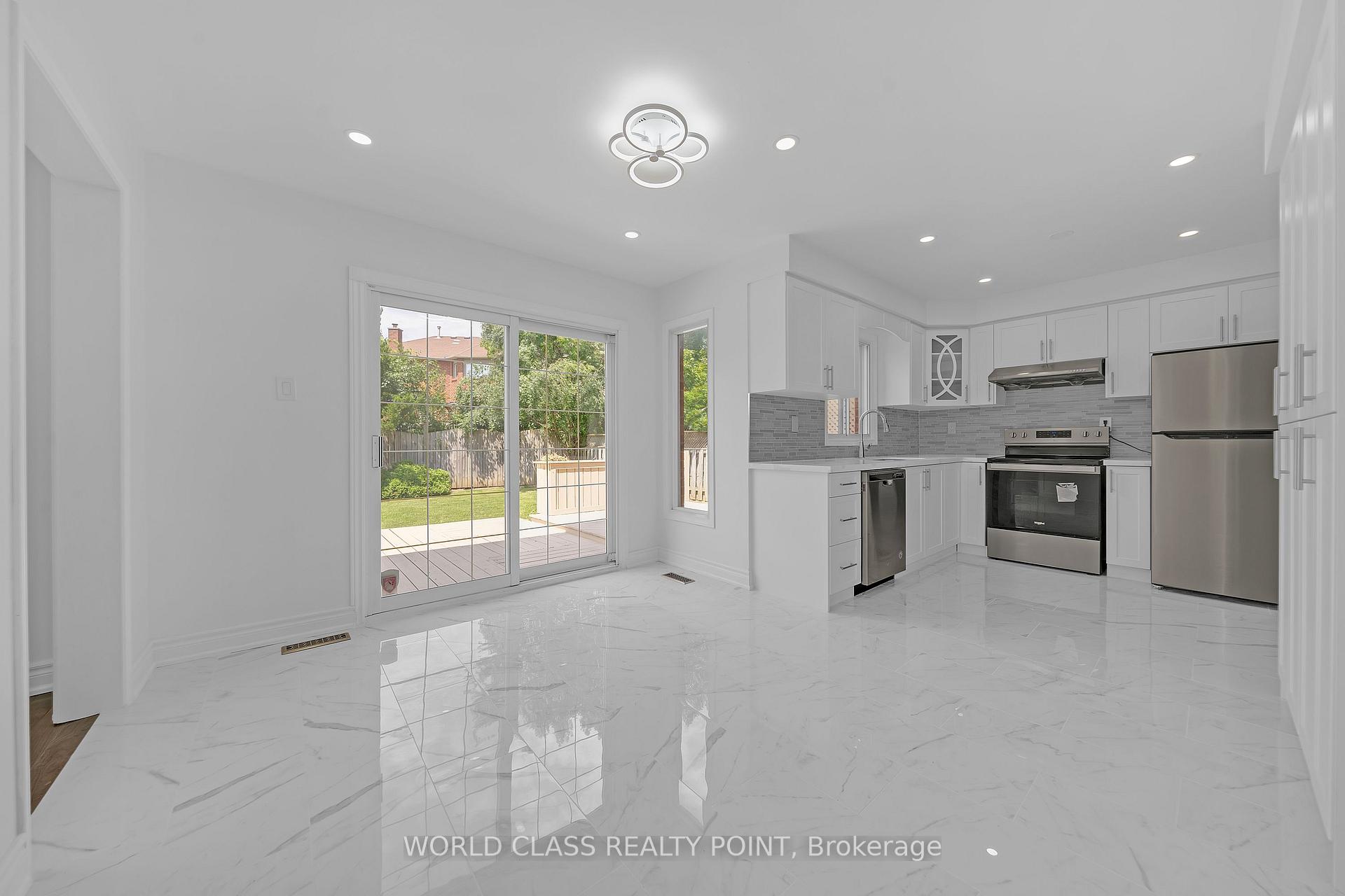 Photo 12 of 202 Bridgewater Avenue, Whitby, Pringle Creek — HOMEH