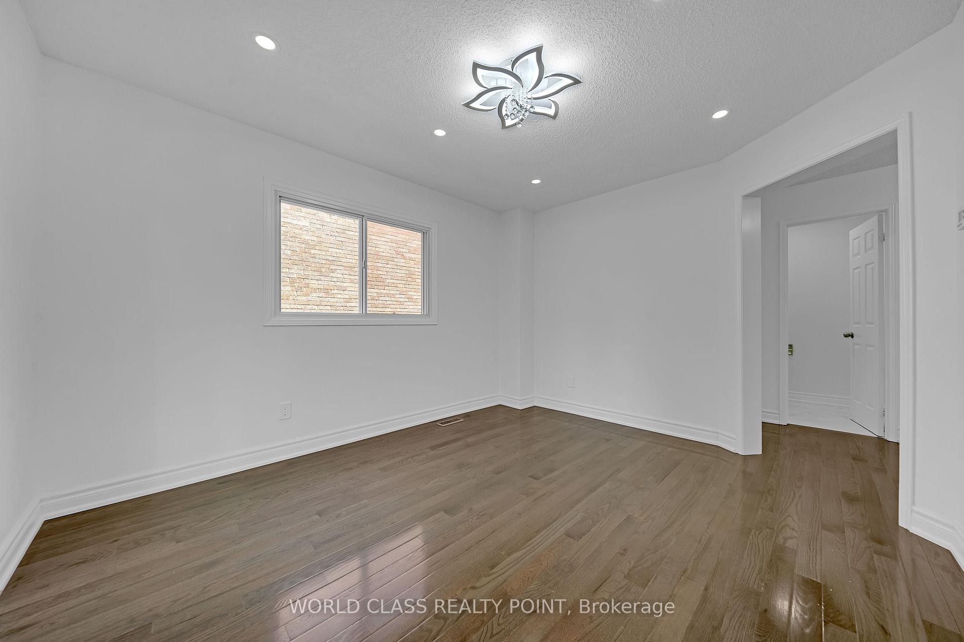 Photo 16 of 202 Bridgewater Avenue, Whitby, Pringle Creek — HOMEH