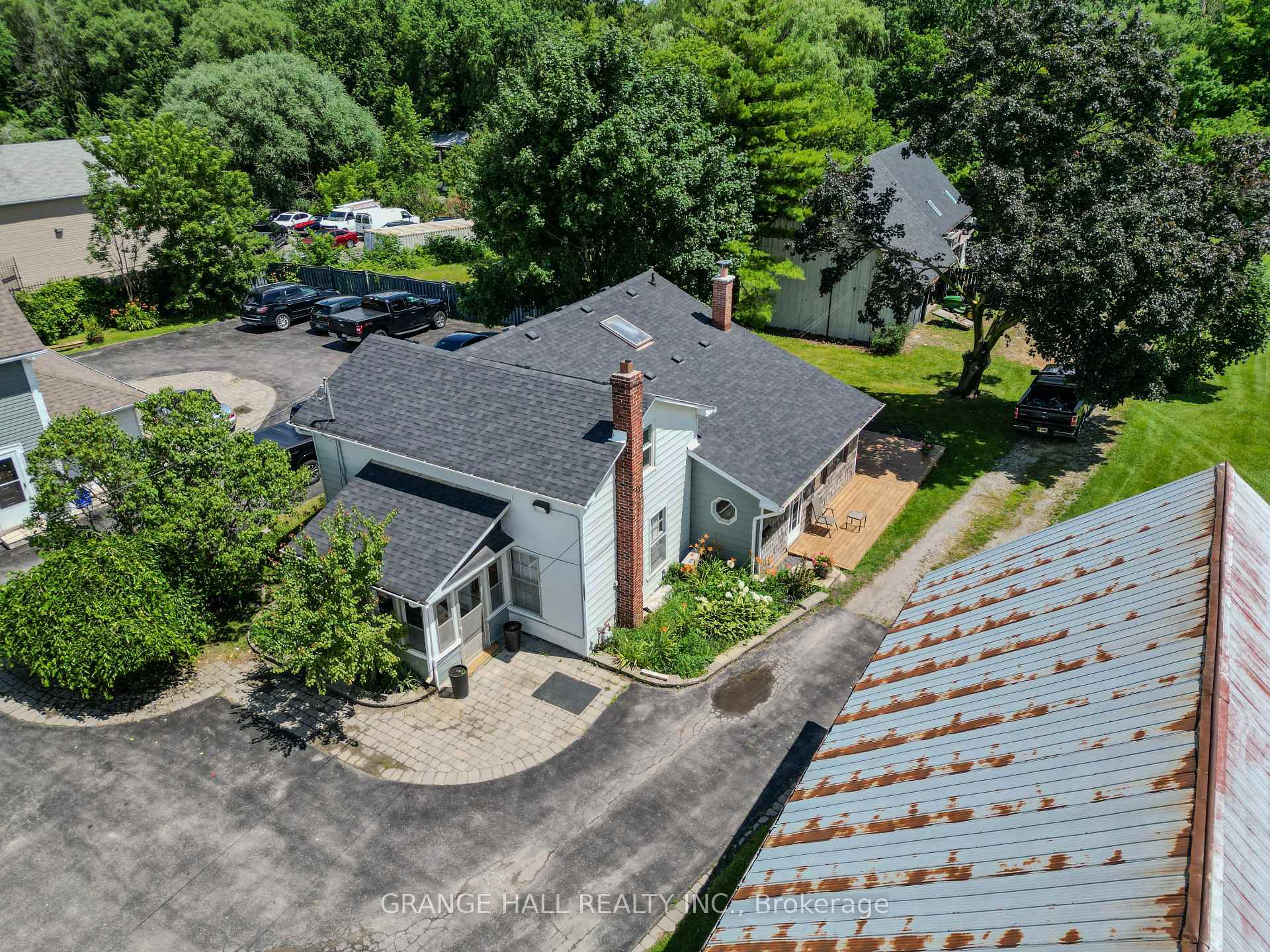 Photo 3 of 10921 Jane Street, Vaughan, Rural Vaughan — HOMEH