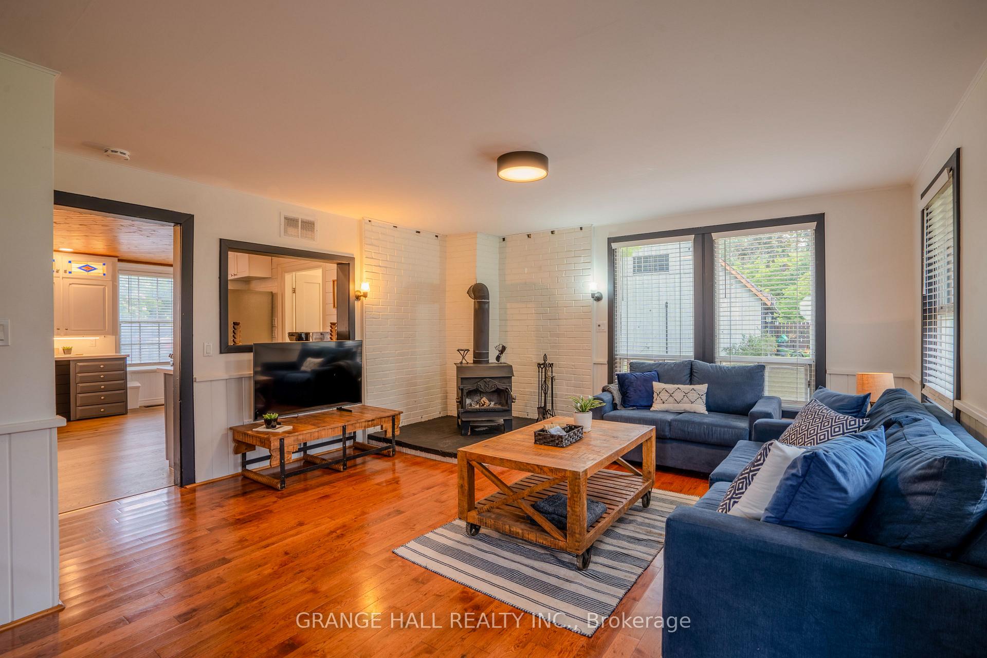 Photo 9 of 10921 Jane Street, Vaughan, Rural Vaughan — HOMEH