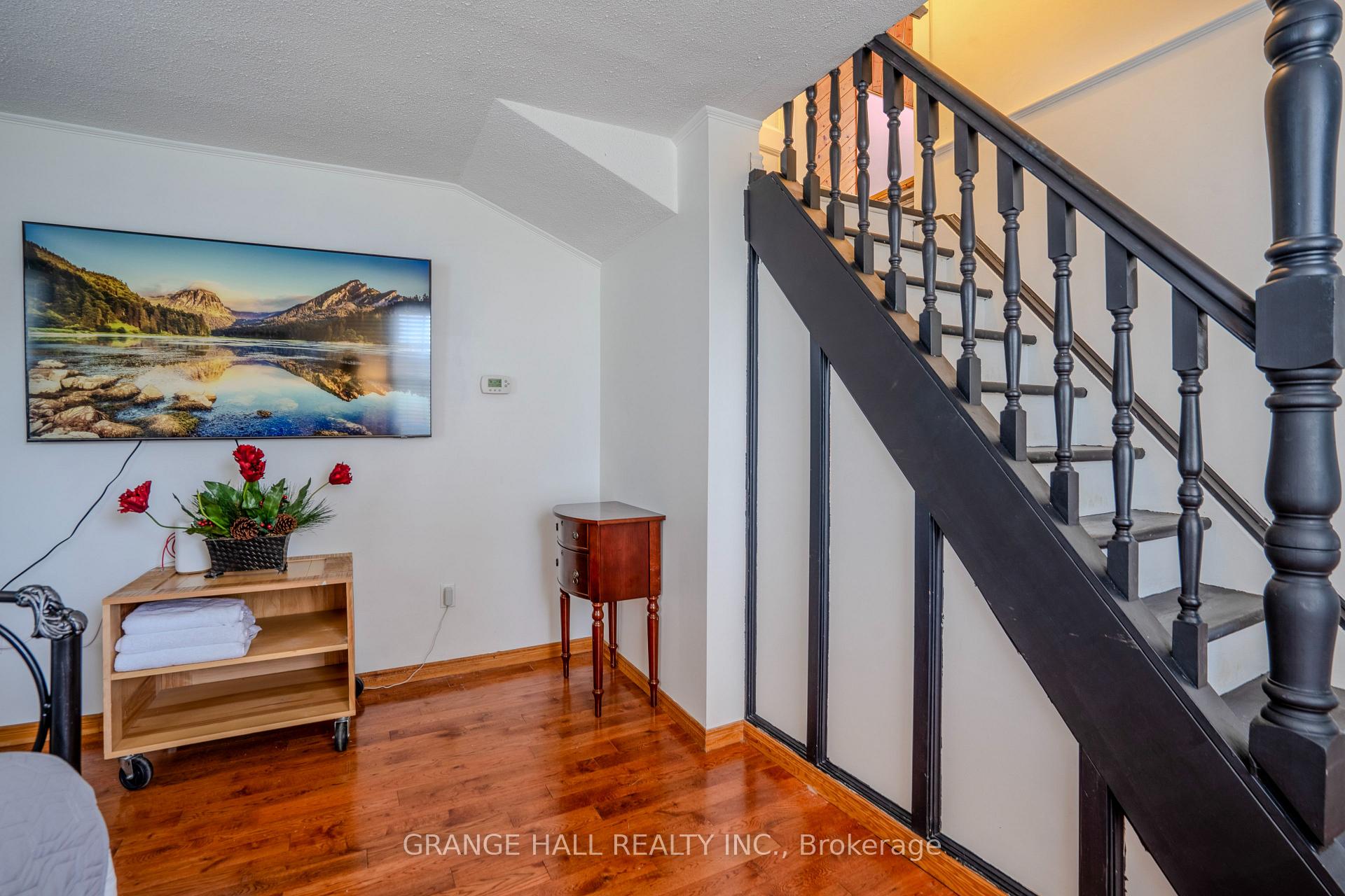 Photo 20 of 10921 Jane Street, Vaughan, Rural Vaughan — HOMEH