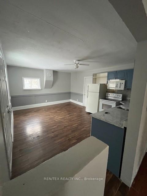 Photo 4 of 427 Brock Street, Whitby, Downtown Whitby — HOMEH