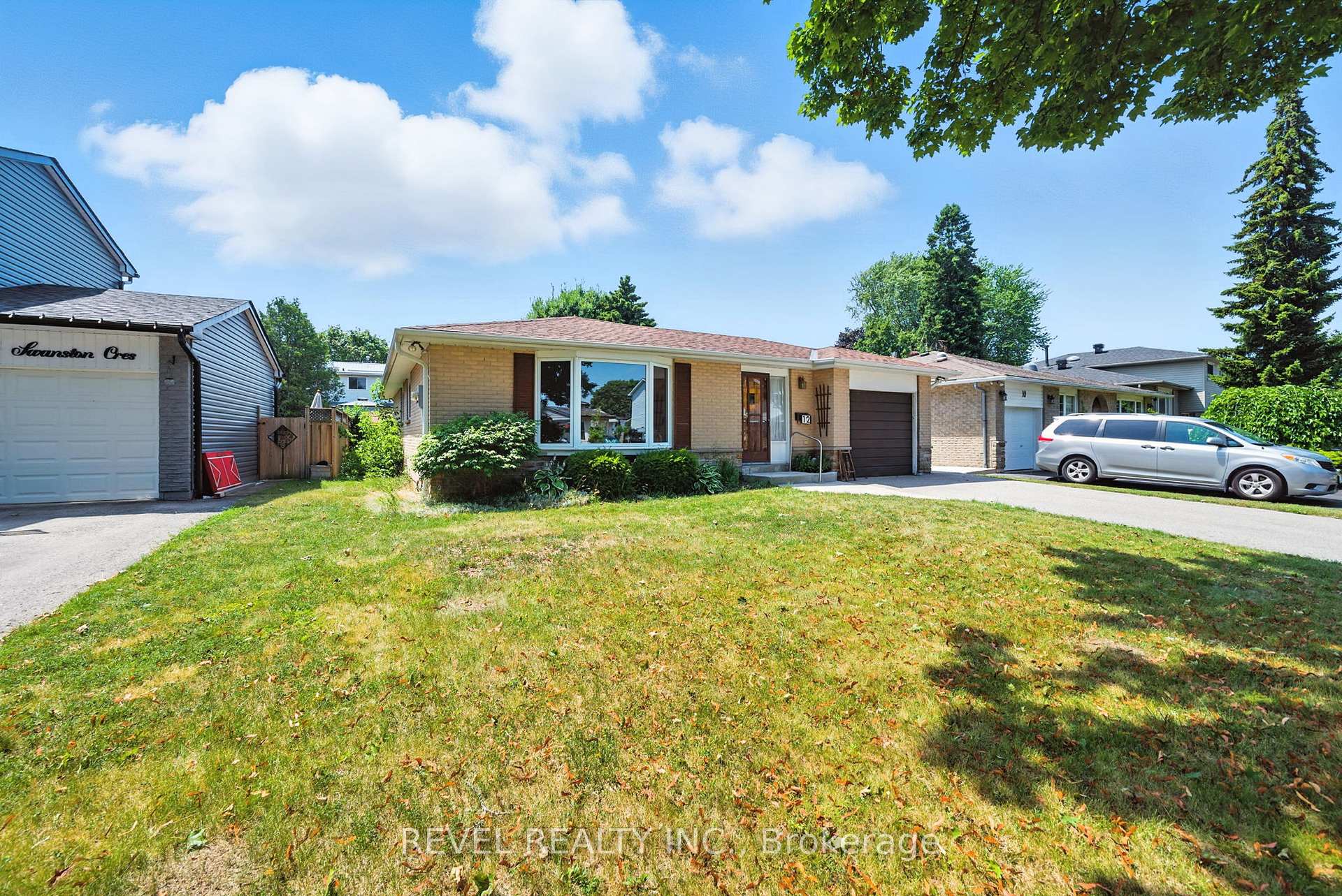 Photo 4 of 12 Swanston Crescent, Ajax, South West — HOMEH